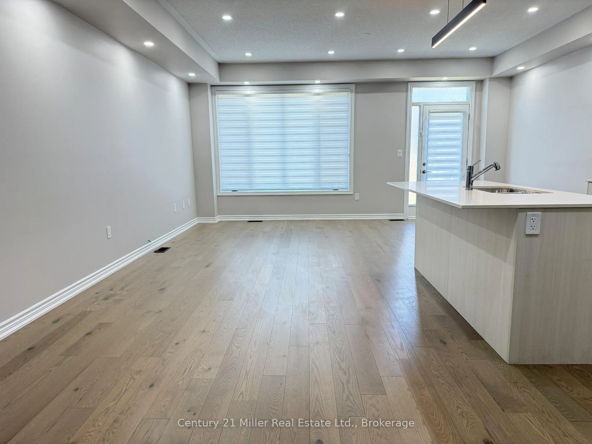 Photo 16 of 373 Twinflower Place, Milton, Walker — HOMEH