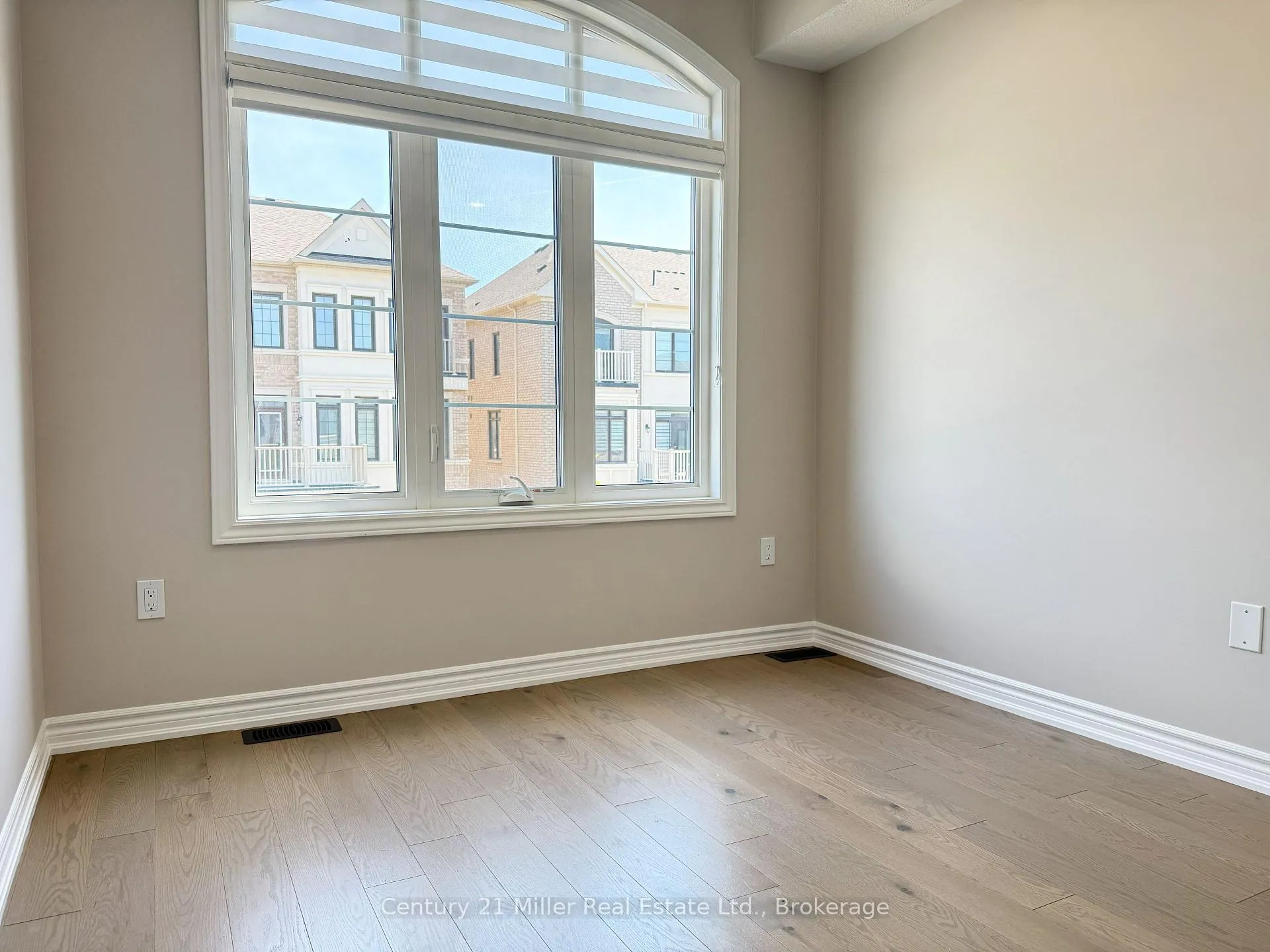 Photo 19 of 373 Twinflower Place, Milton, Walker — HOMEH