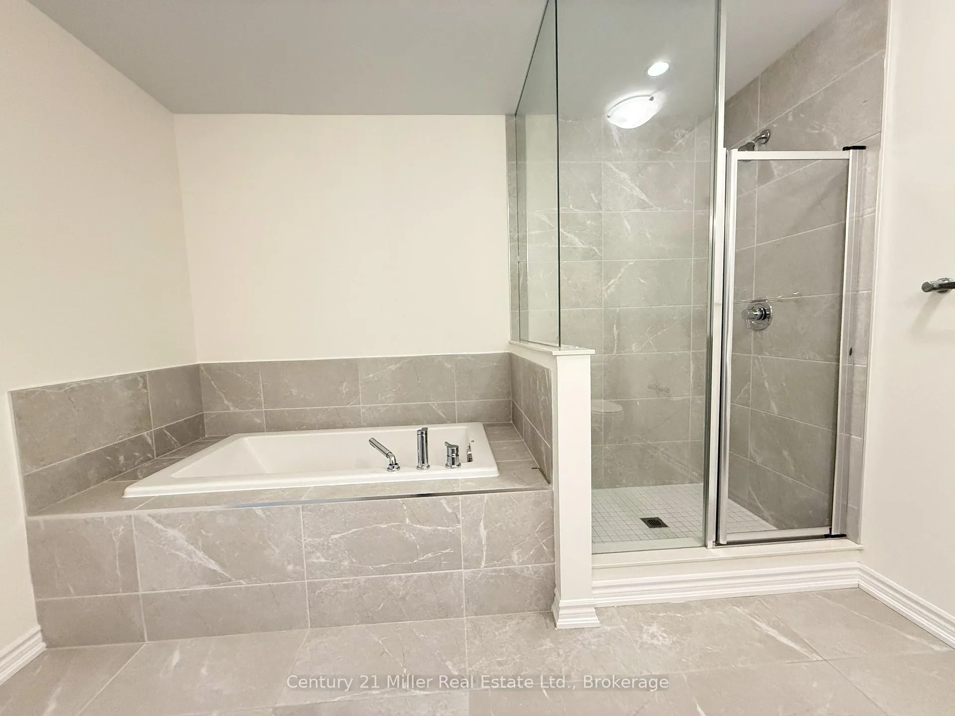Photo 21 of 373 Twinflower Place, Milton, Walker — HOMEH
