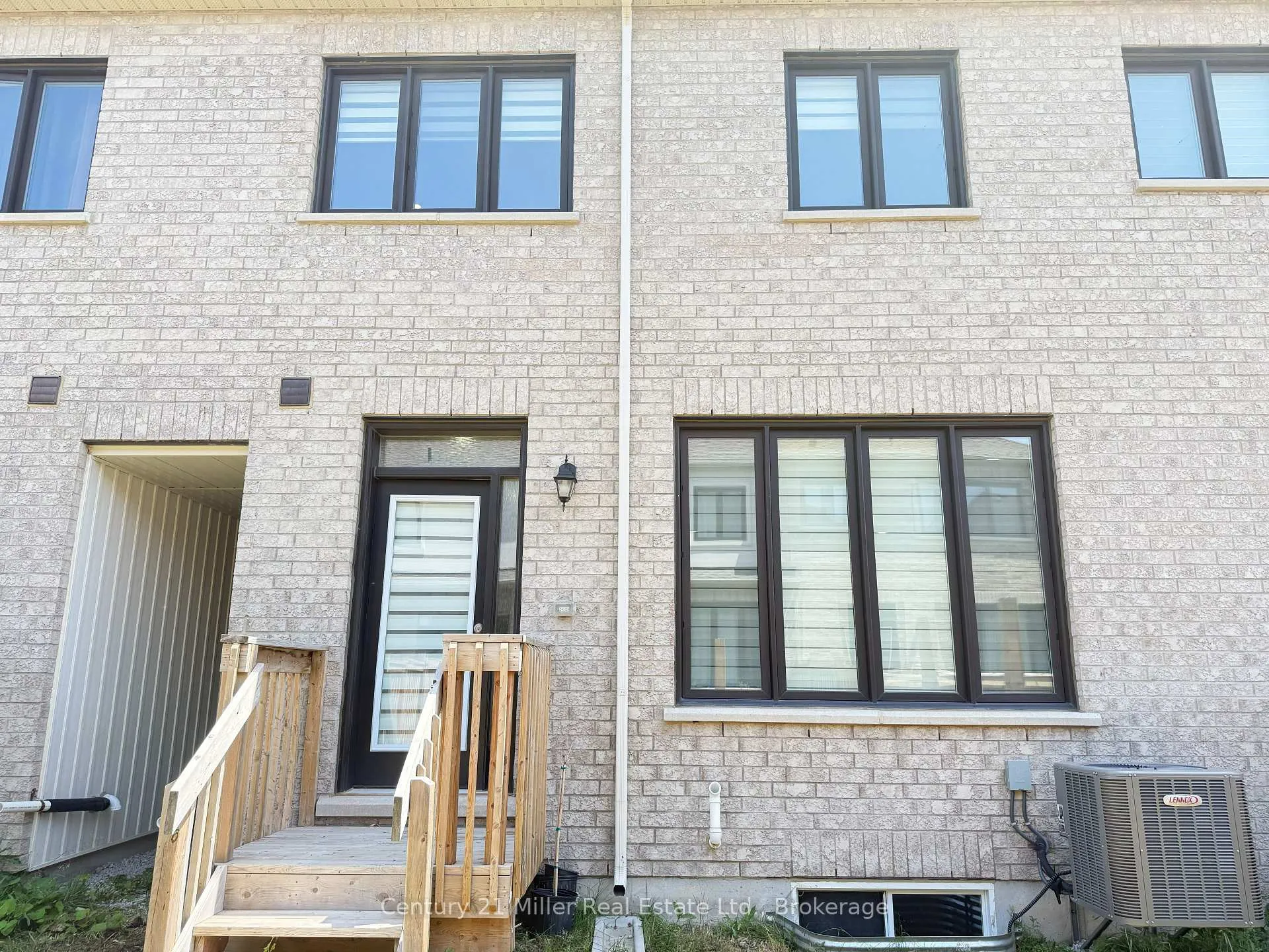 Photo 32 of 373 Twinflower Place, Milton, Walker — HOMEH