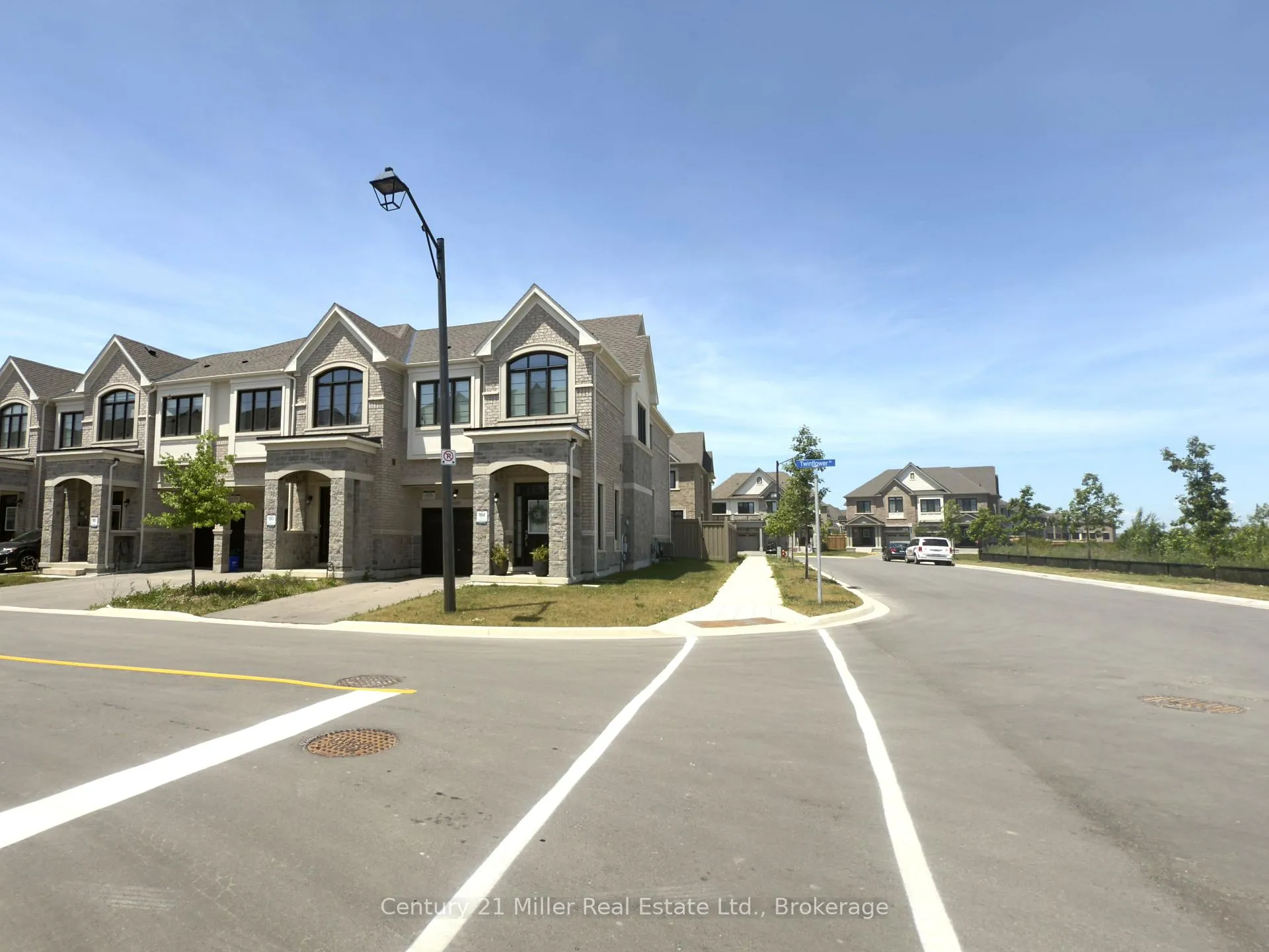 Photo 36 of 373 Twinflower Place, Milton, Walker — HOMEH