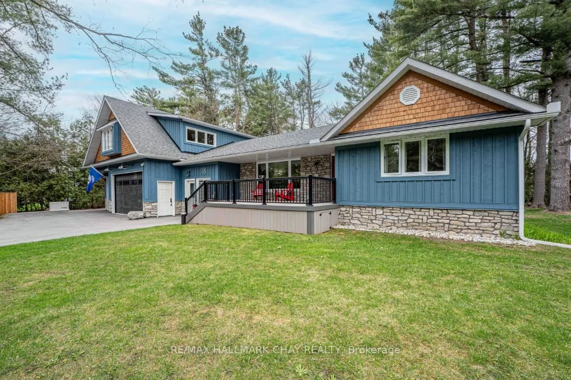Photo 4 of 18 Lawrence Avenue, Springwater, Anten Mills — HOMEH
