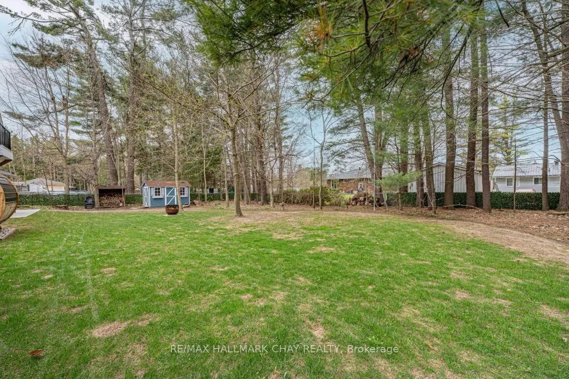 Photo 12 of 18 Lawrence Avenue, Springwater, Anten Mills — HOMEH