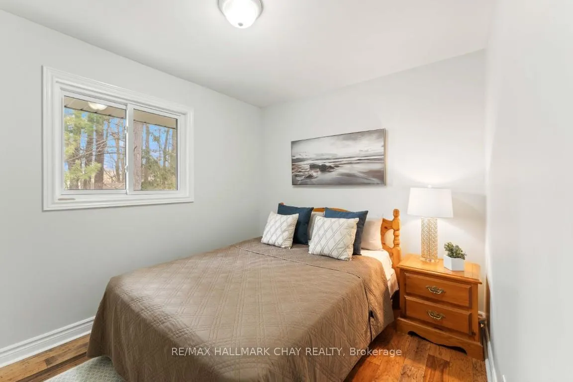 Photo 19 of 18 Lawrence Avenue, Springwater, Anten Mills — HOMEH