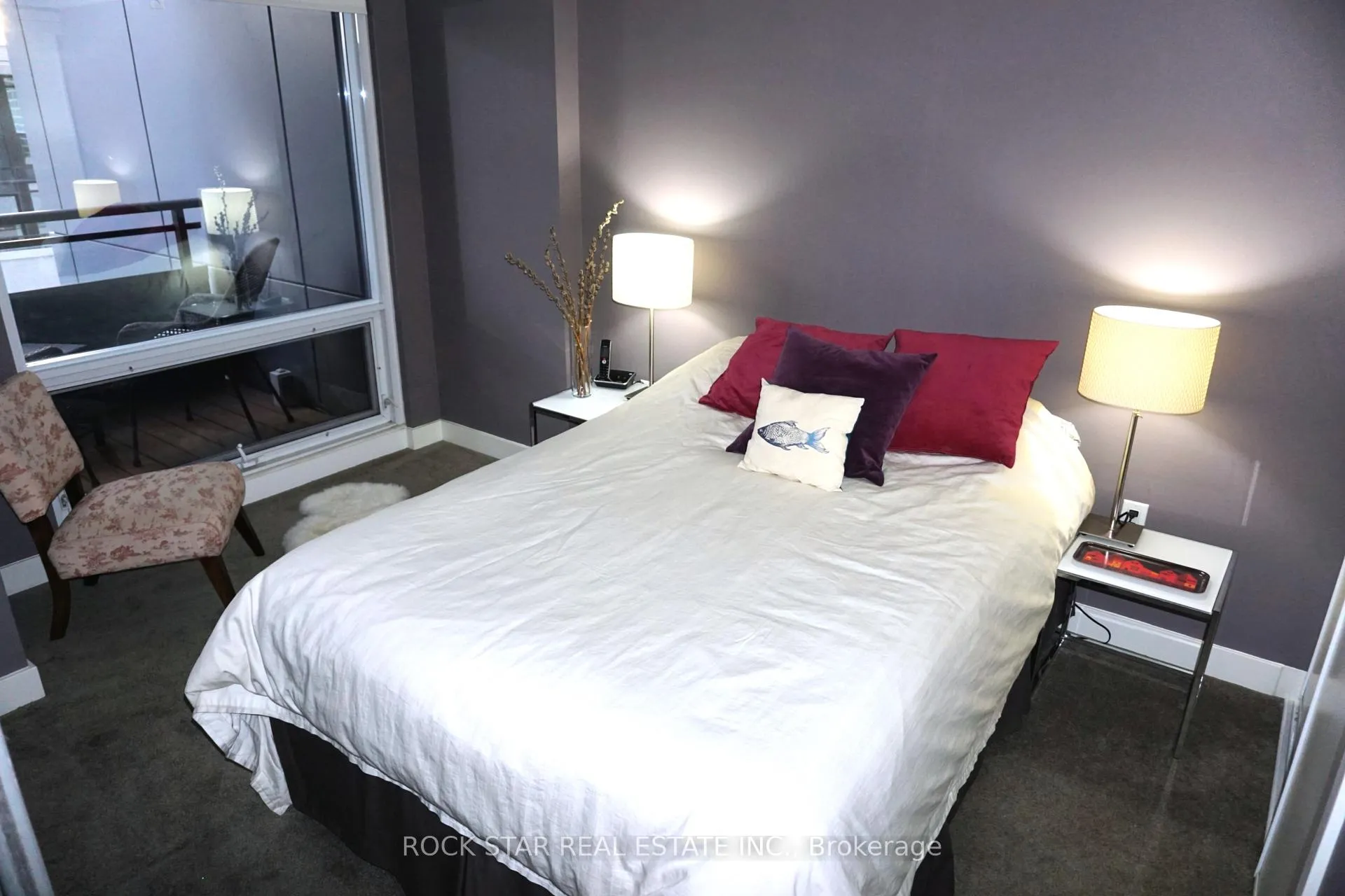 Photo 6 of Unit 911, 25 Telegram Mews, Toronto, Waterfront Communities — HOMEH