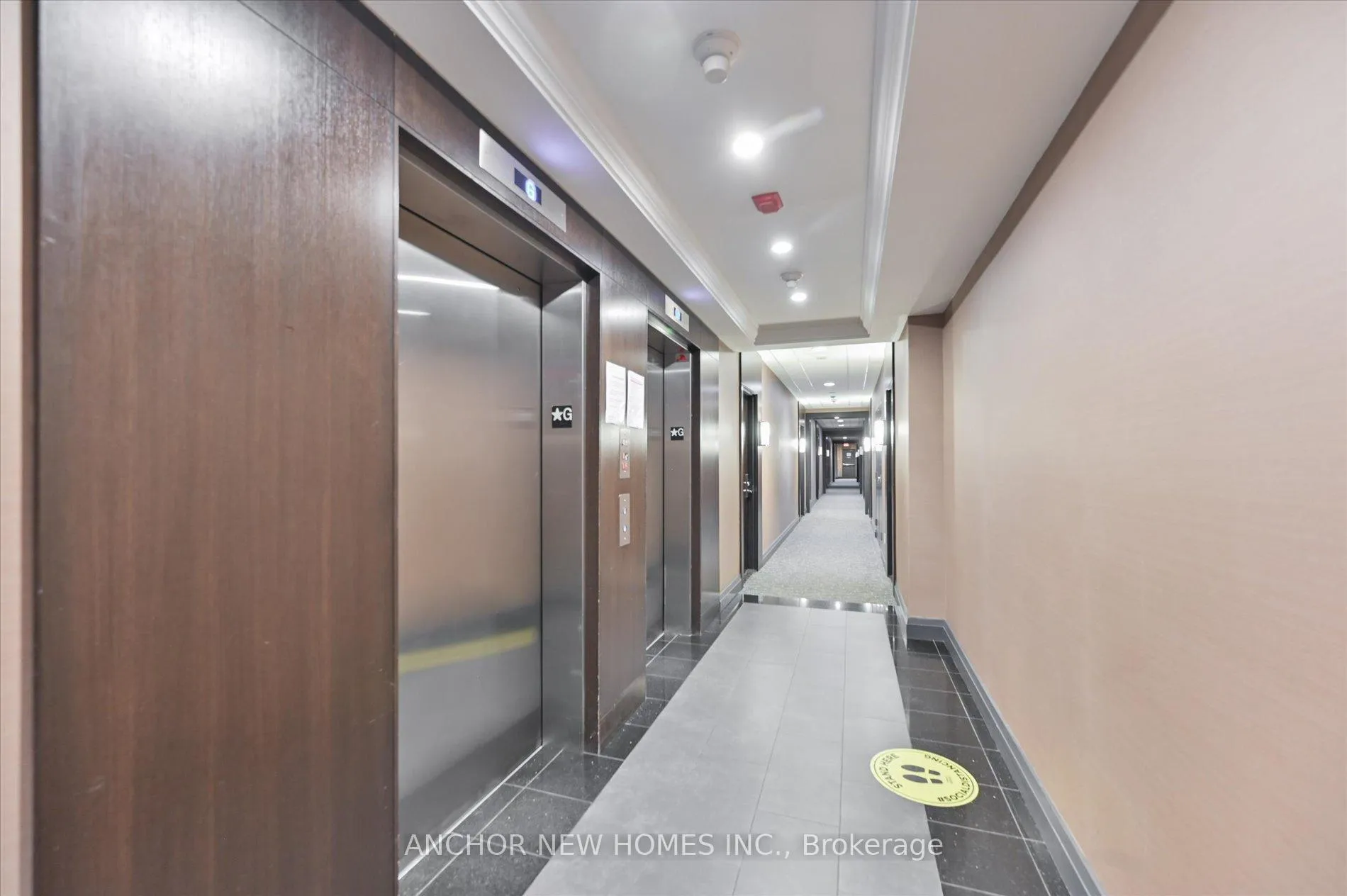 Photo 6 of Unit 210, 57 Upper Duke Crescent, Markham, Unionville — HOMEH