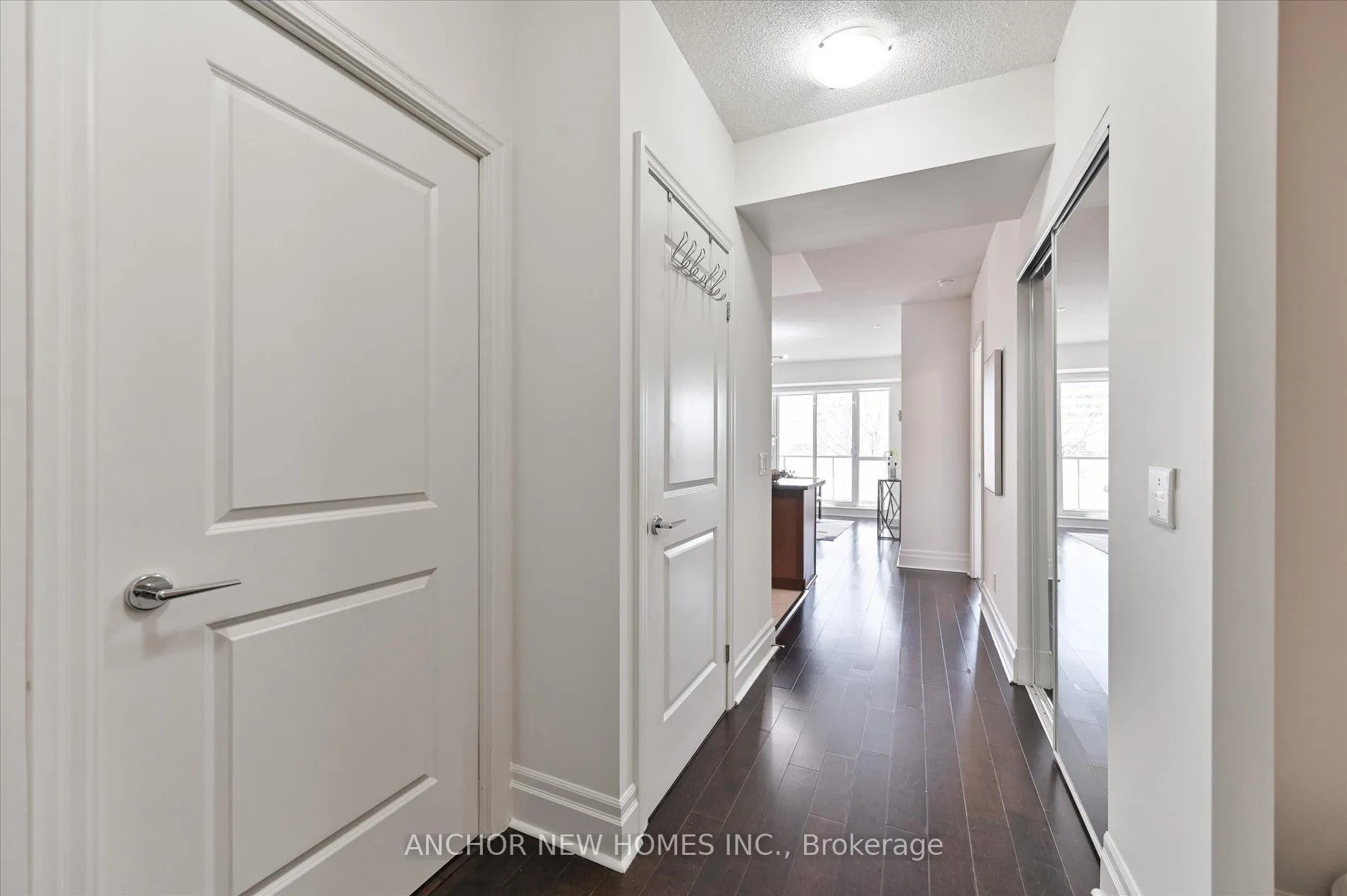 Photo 11 of Unit 210, 57 Upper Duke Crescent, Markham, Unionville — HOMEH
