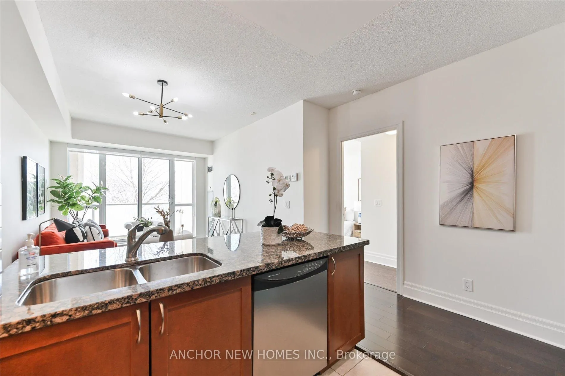 Photo 13 of Unit 210, 57 Upper Duke Crescent, Markham, Unionville — HOMEH