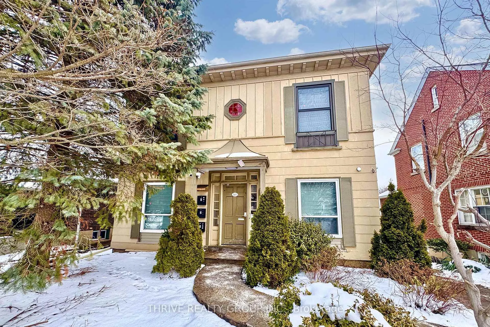 Front of Unit 5, 140 Ridout Street S