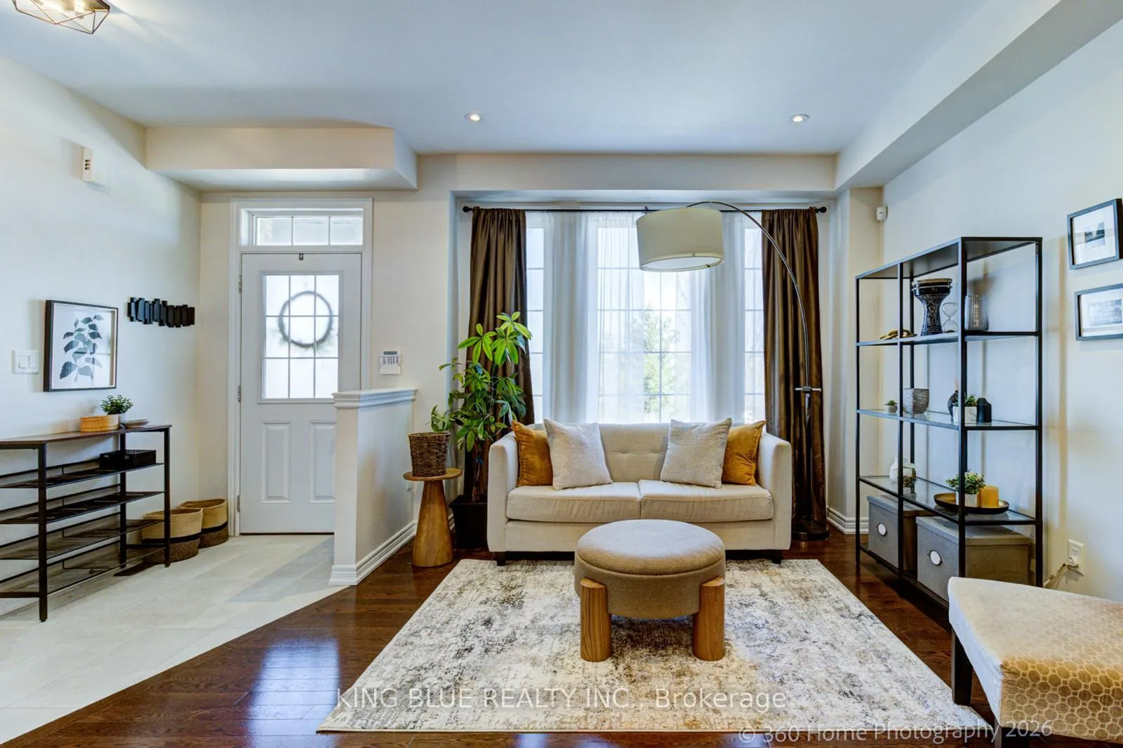 Photo 4 of 24 Paper Birch Drive, Markham, Cornell — HOMEH
