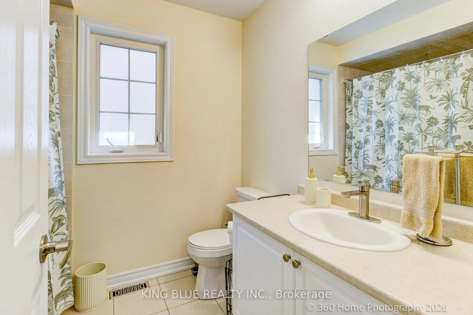 Photo 20 of 24 Paper Birch Drive, Markham, Cornell — HOMEH