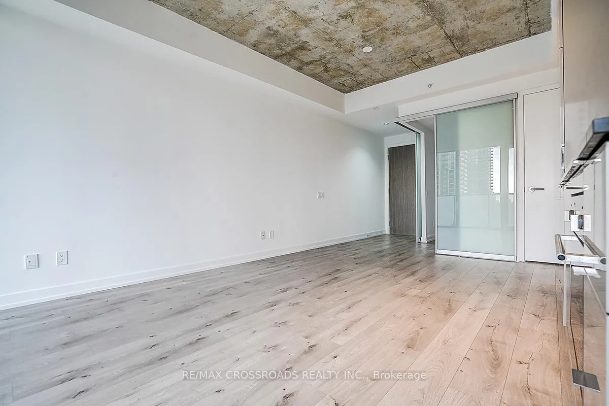 Photo 21 of 161 Roehampton Avenue, Toronto, Mount Pleasant West — HOMEH
