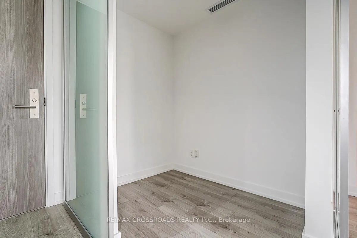 Photo 30 of 161 Roehampton Avenue, Toronto, Mount Pleasant West — HOMEH