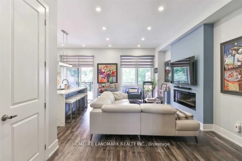 Photo 9 of 30 Crestridge Drive, Vaughan, Patterson — HOMEH