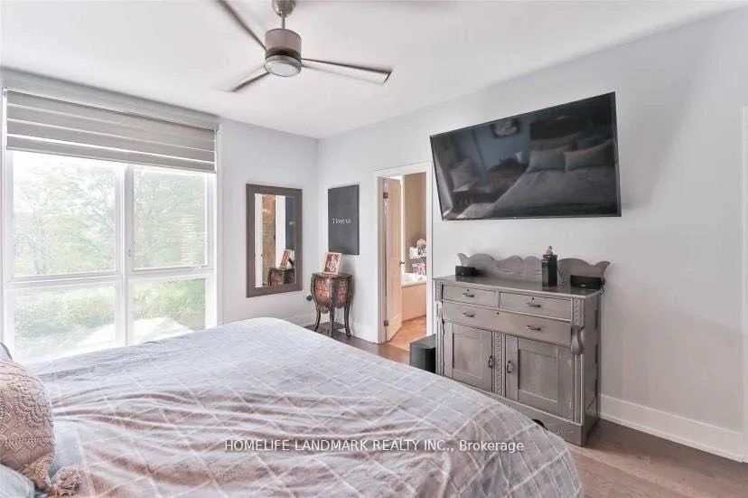 Photo 12 of 30 Crestridge Drive, Vaughan, Patterson — HOMEH