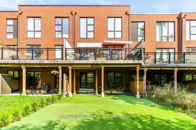 Photo 21 of 30 Crestridge Drive, Vaughan, Patterson — HOMEH