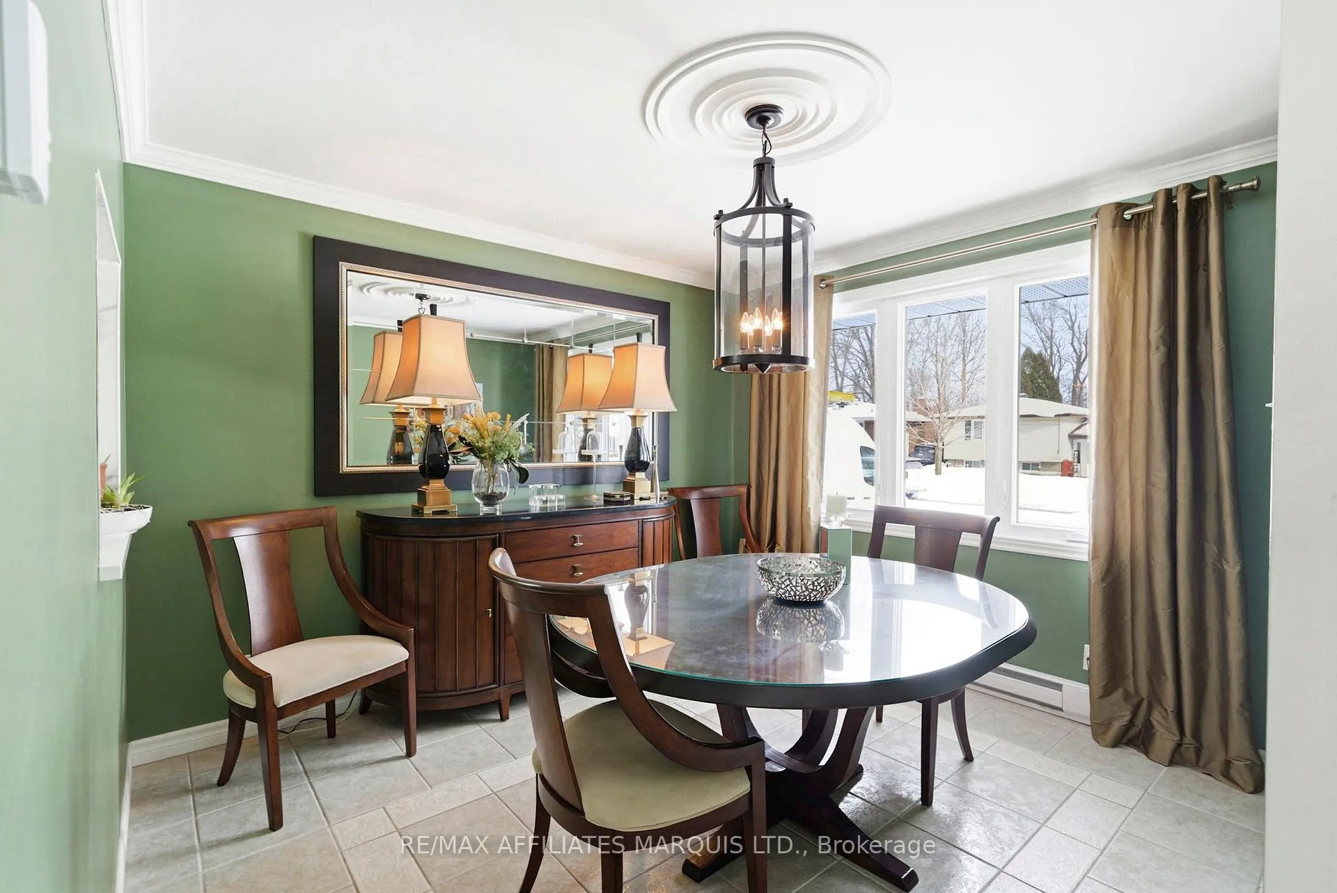 Photo 9 of 530 Lynwood Drive, Cornwall — HOMEH
