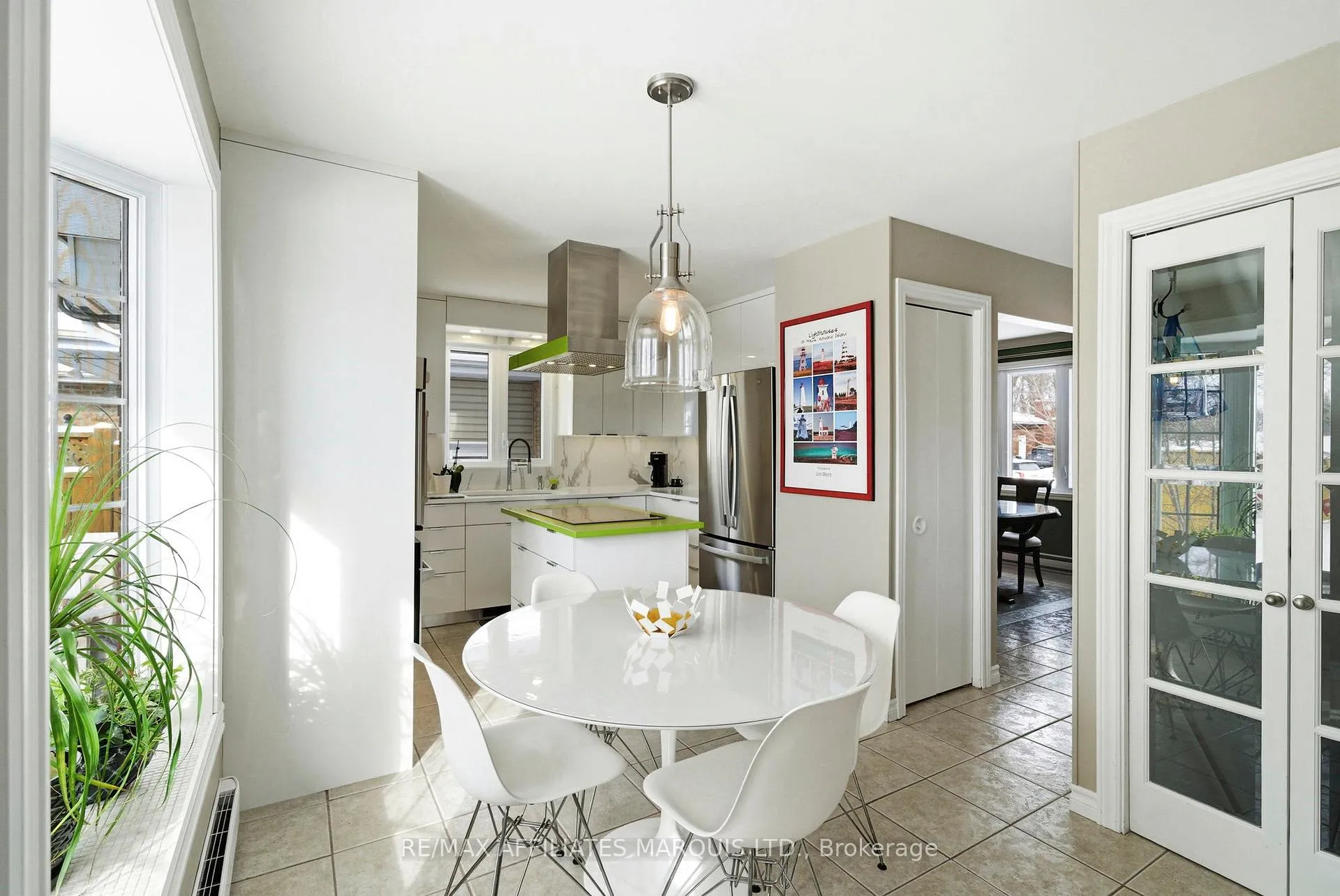 Photo 11 of 530 Lynwood Drive, Cornwall — HOMEH