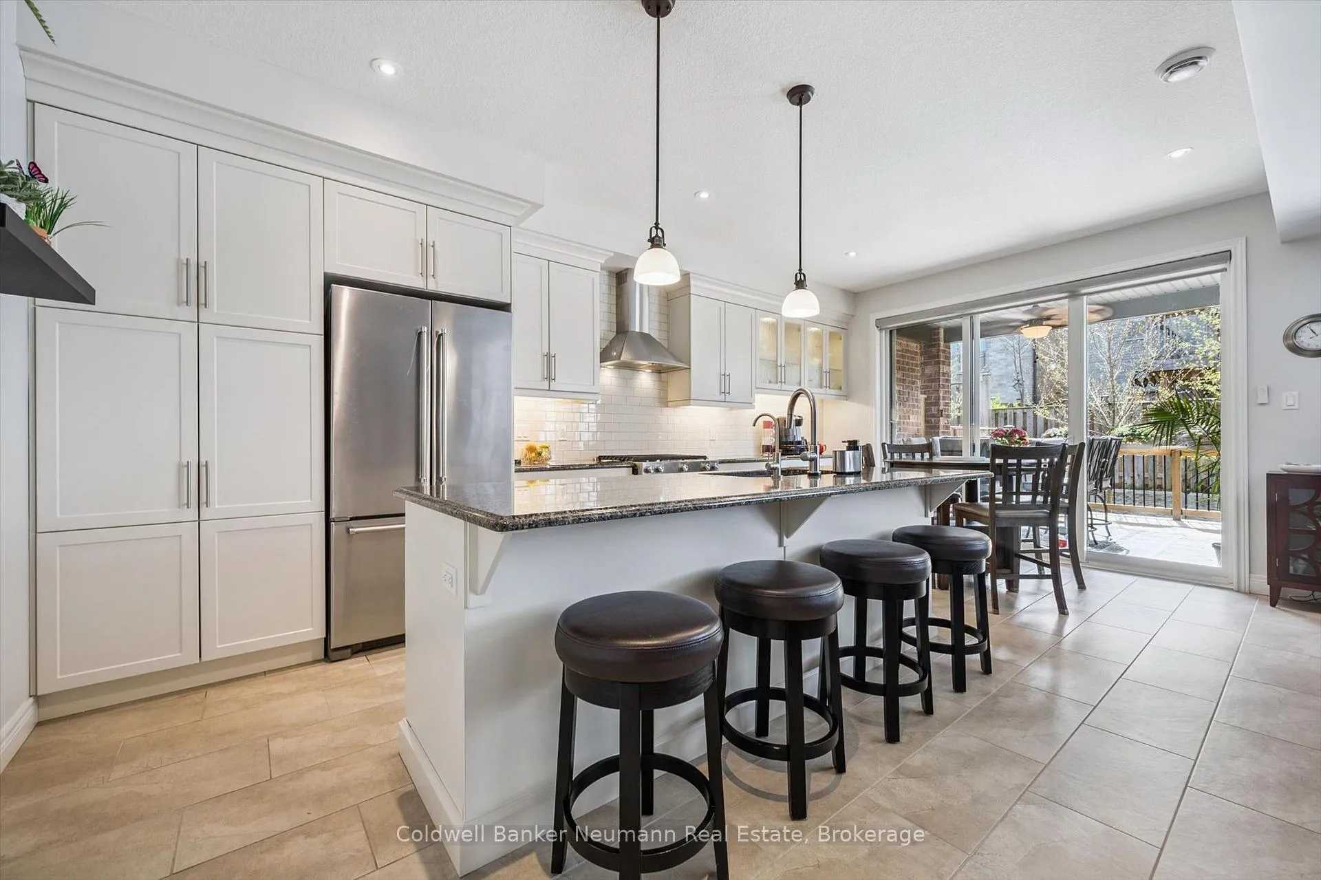 Photo 11 of Unit 29, 254 Gosling Gardens, Guelph, Clairfields/Hanlon Business Park — HOMEH