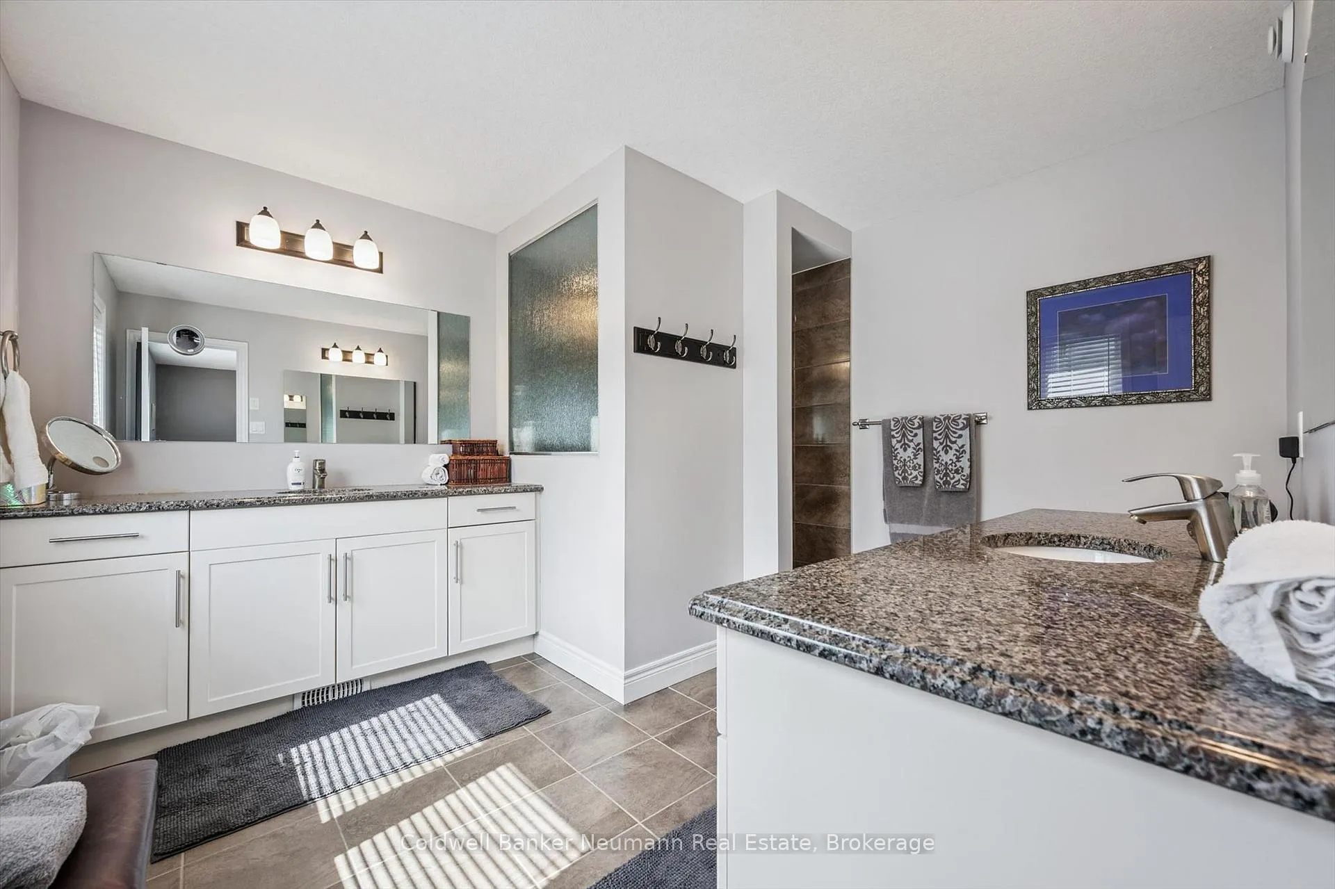 Photo 23 of Unit 29, 254 Gosling Gardens, Guelph, Clairfields/Hanlon Business Park — HOMEH