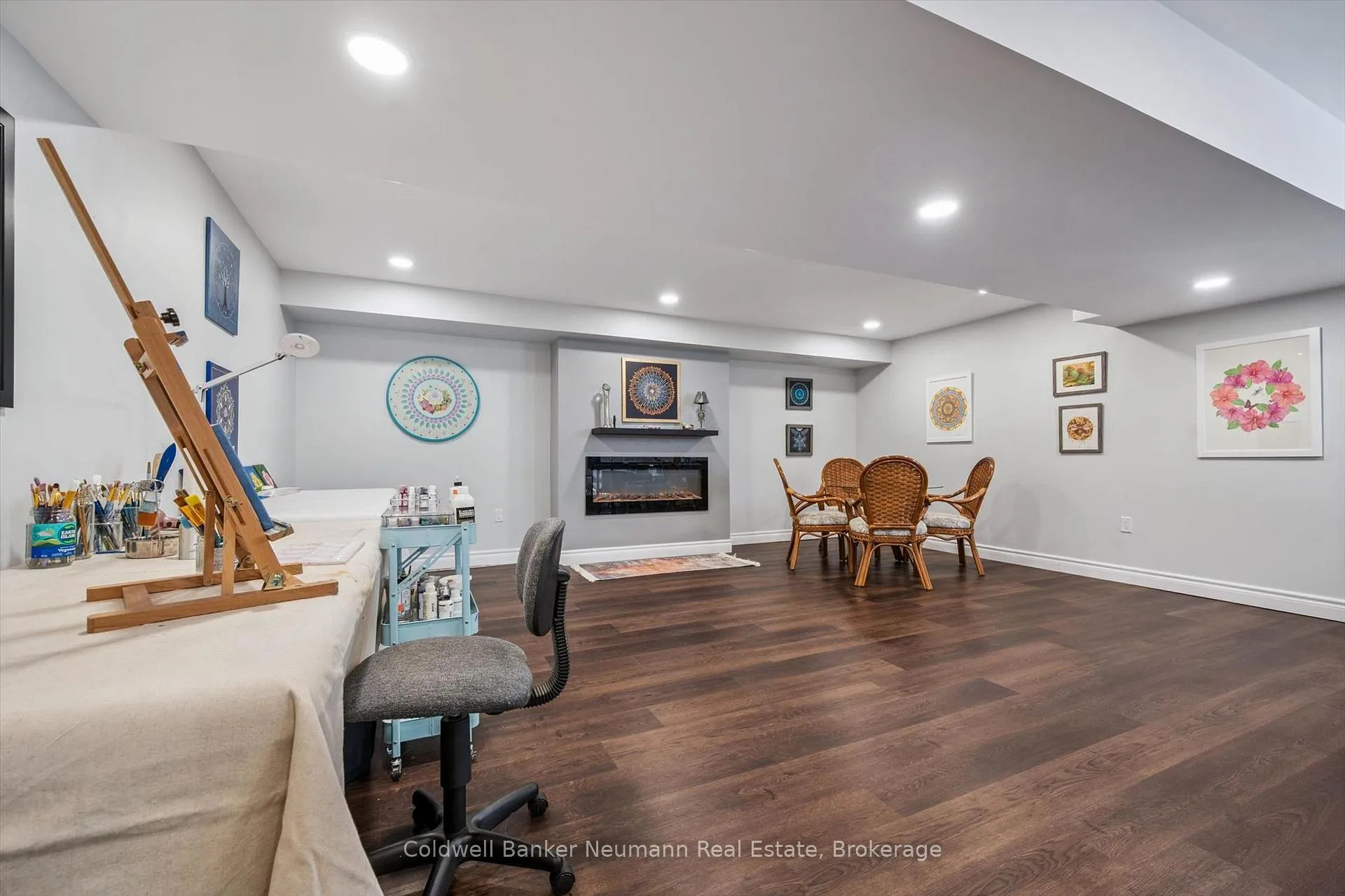 Photo 36 of Unit 29, 254 Gosling Gardens, Guelph, Clairfields/Hanlon Business Park — HOMEH