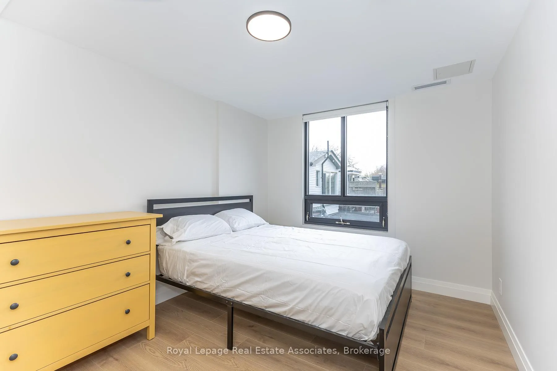 Photo 19 of Unit 304, 1000 Bathurst Street, Toronto, The Annex — HOMEH