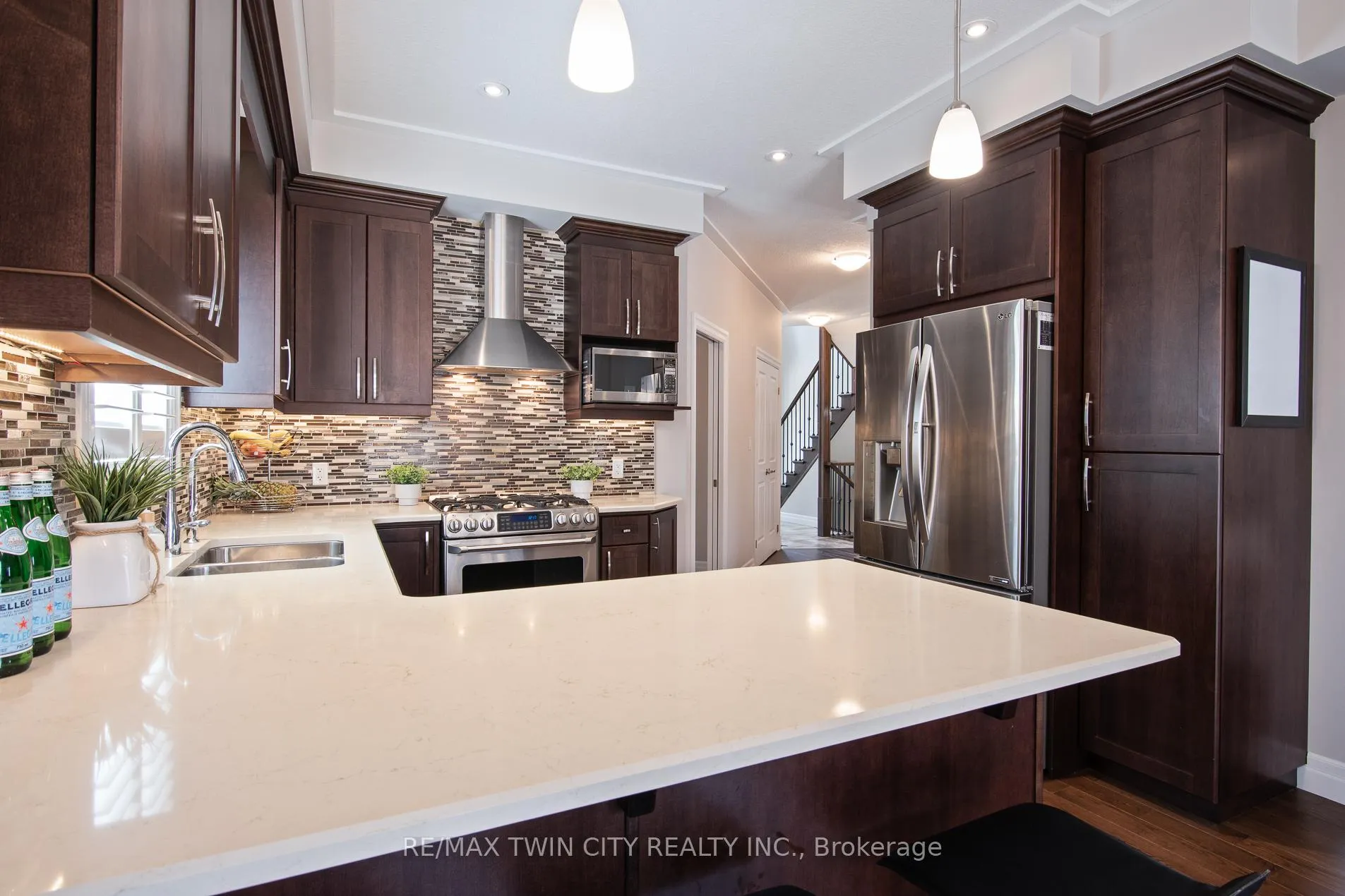 Photo 22 of 255 Falconridge Drive, Kitchener — HOMEH