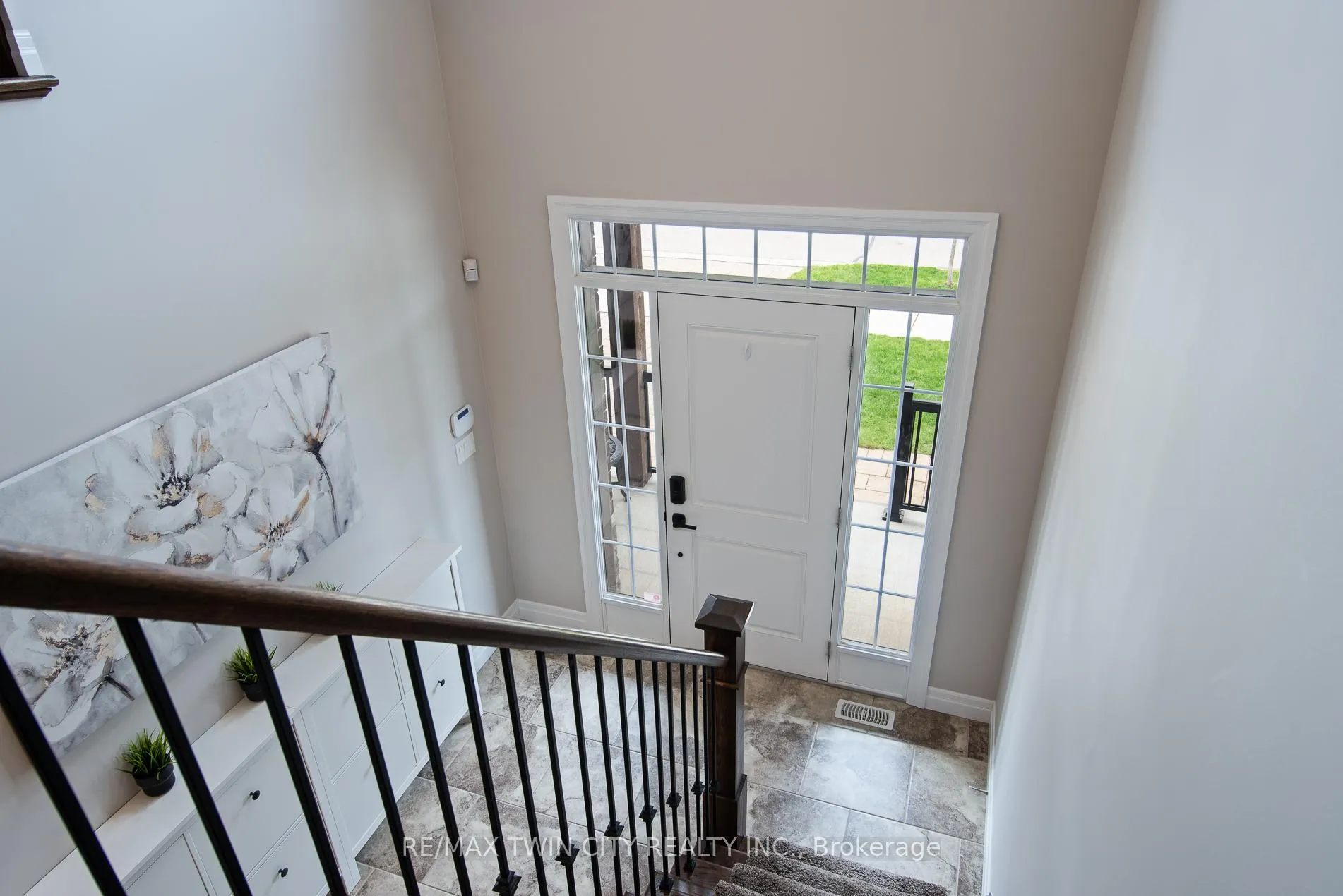 Photo 28 of 255 Falconridge Drive, Kitchener — HOMEH