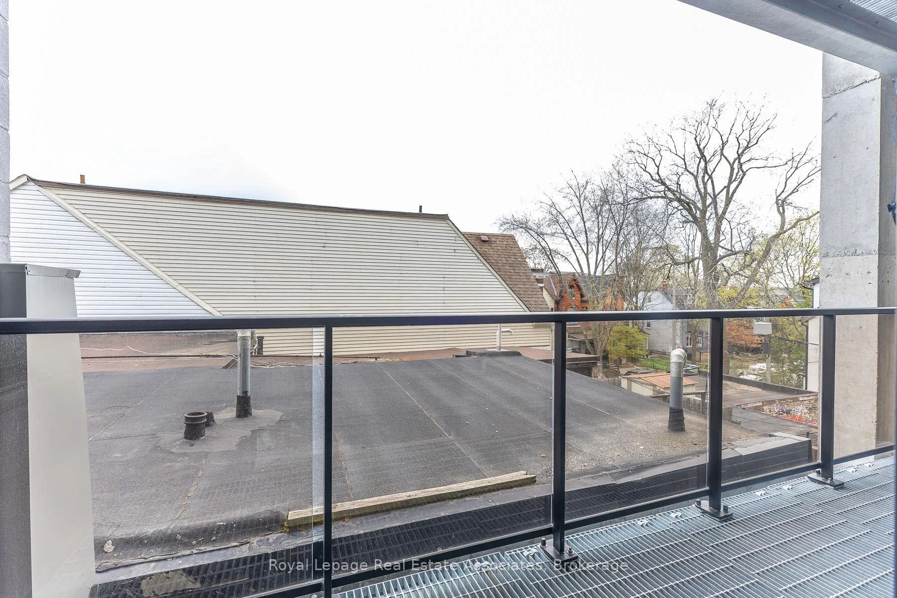 Photo 18 of Unit 302, 1000 Bathurst Street, Toronto, The Annex — HOMEH