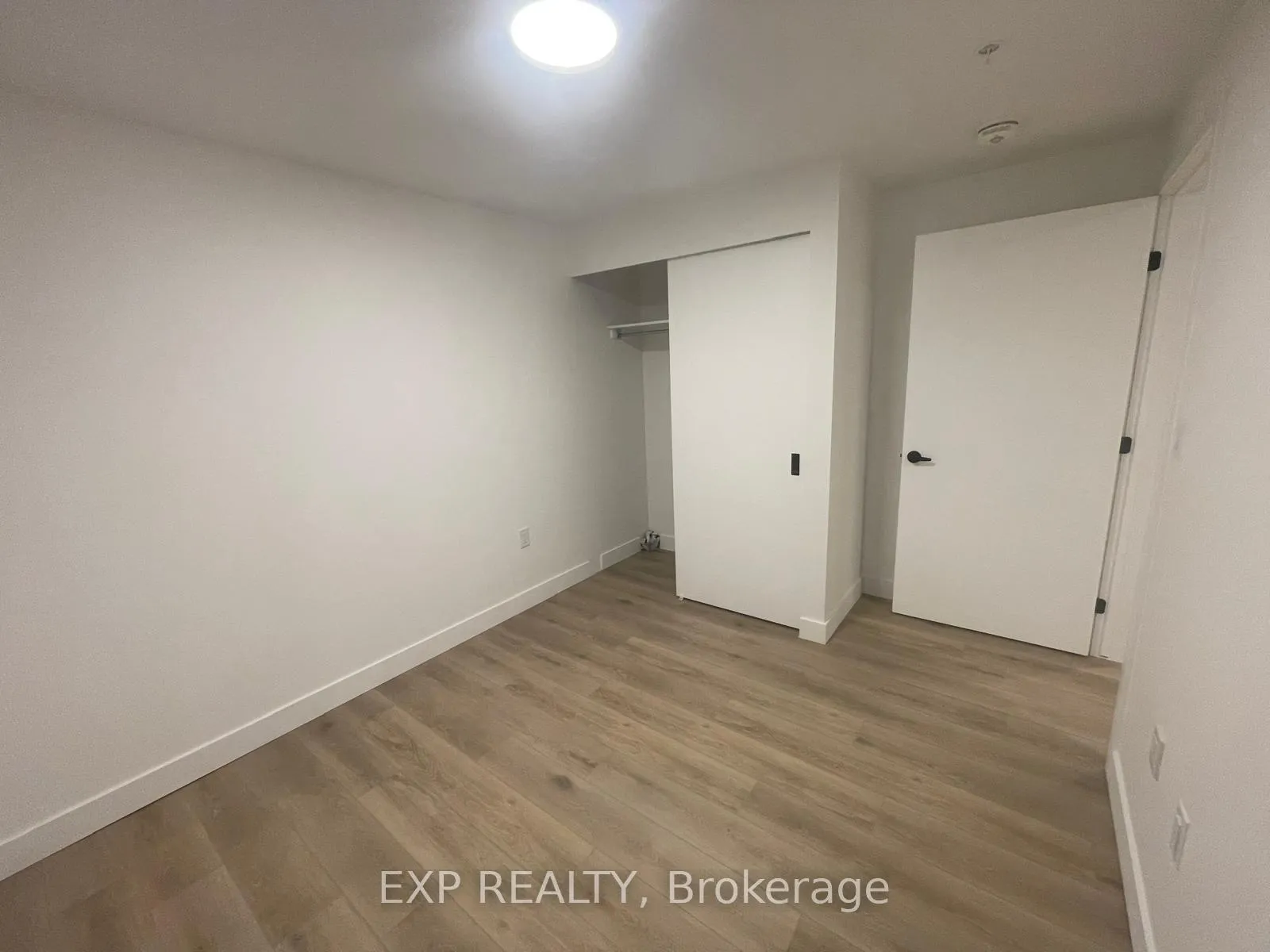 Photo 10 of Unit #B14, 1600 James Naismith Drive, Ottawa, Pineview — HOMEH