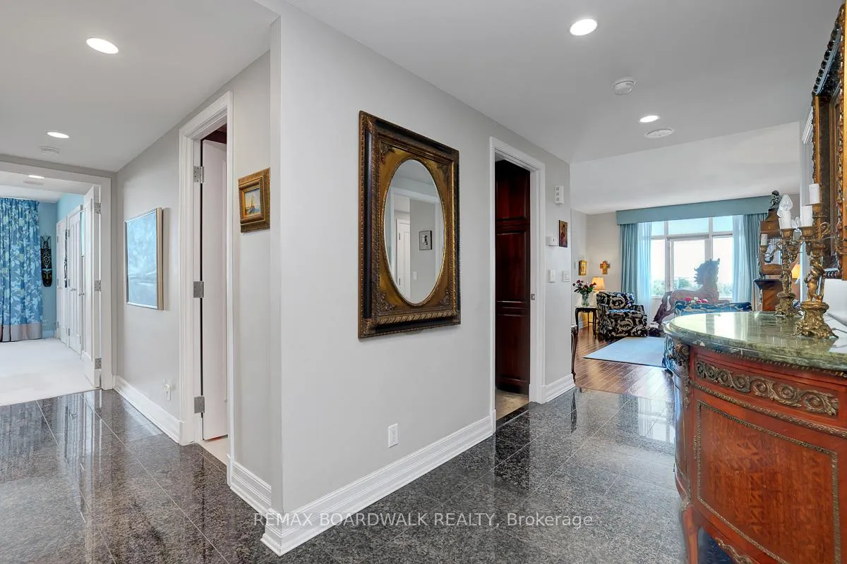 Photo 4 of Unit 1602, 3580 Rivergate Way, Ottawa, Quinterra — HOMEH