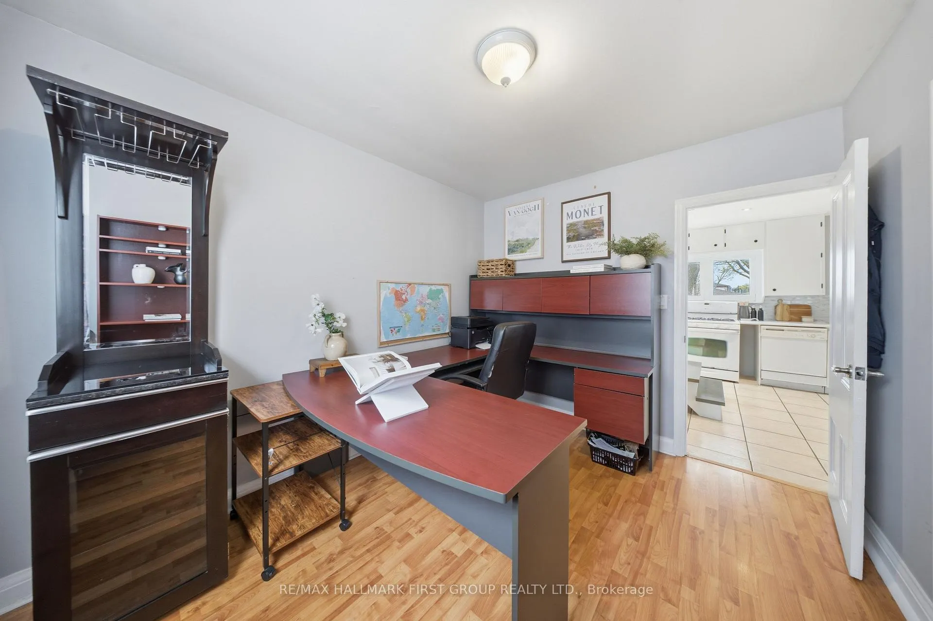 Photo 16 of 215 Park Road S, Oshawa, Vanier — HOMEH