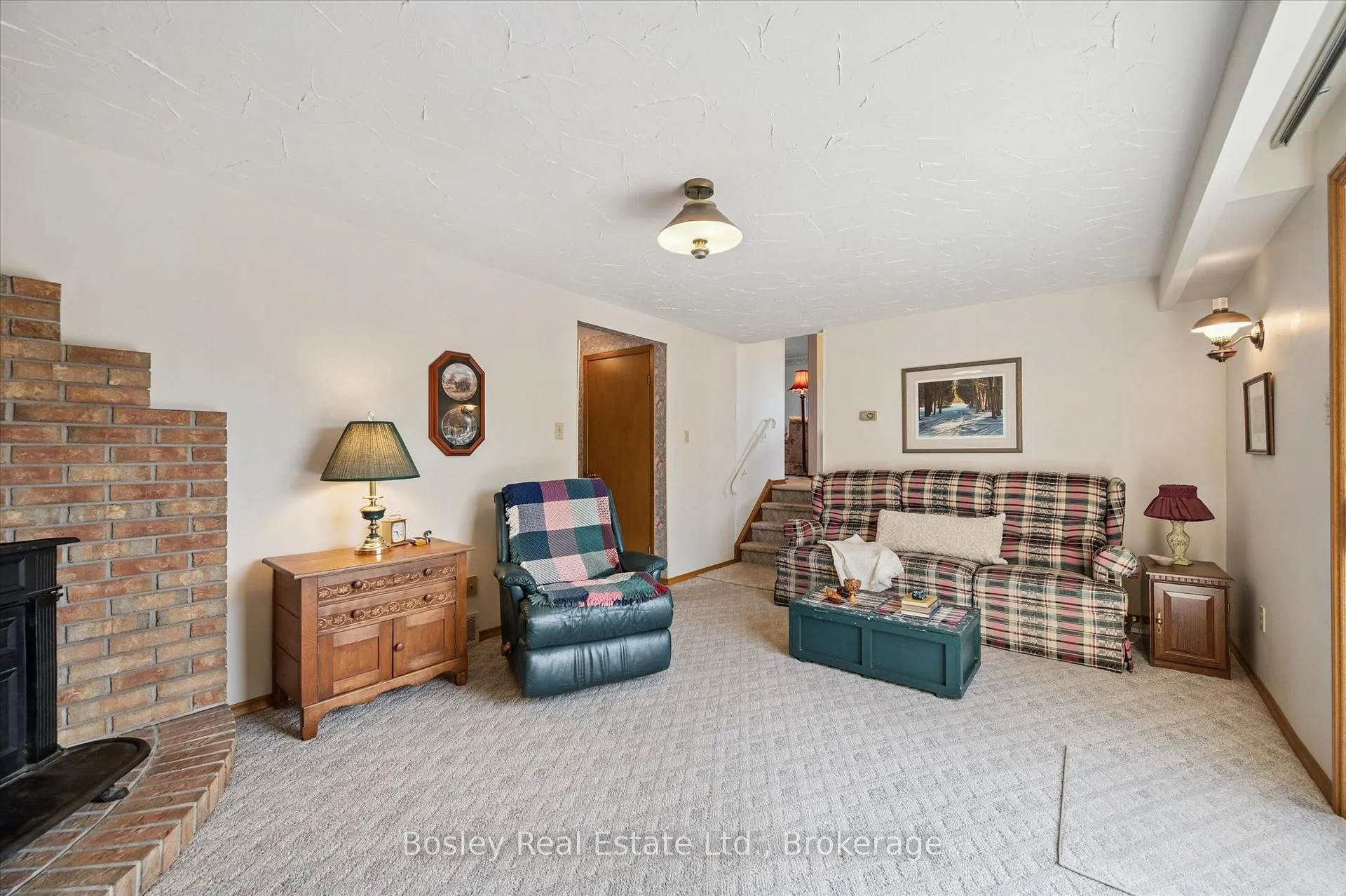 Photo 17 of 49 Ripley Crescent, Kitchener — HOMEH