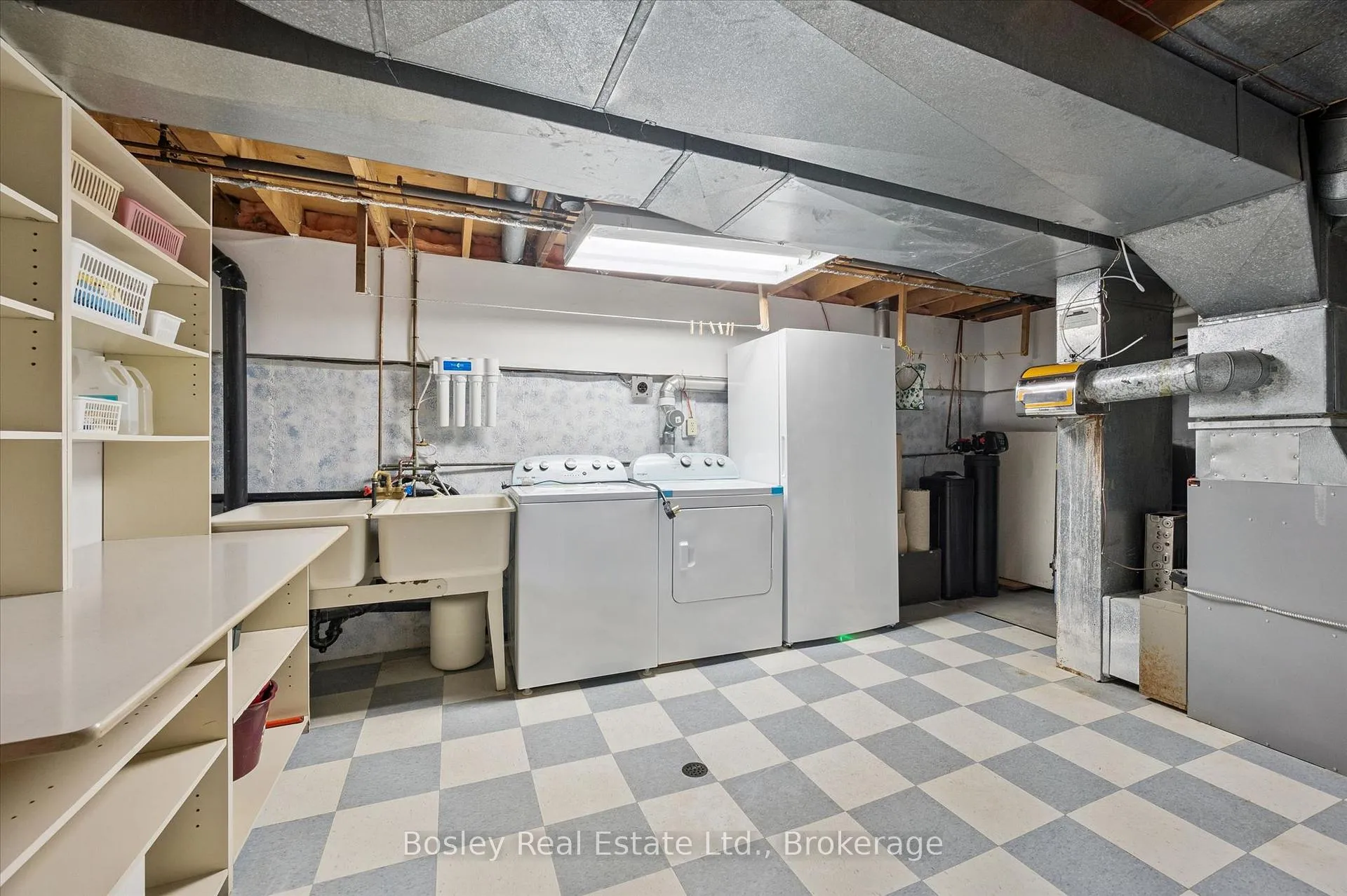 Photo 31 of 49 Ripley Crescent, Kitchener — HOMEH