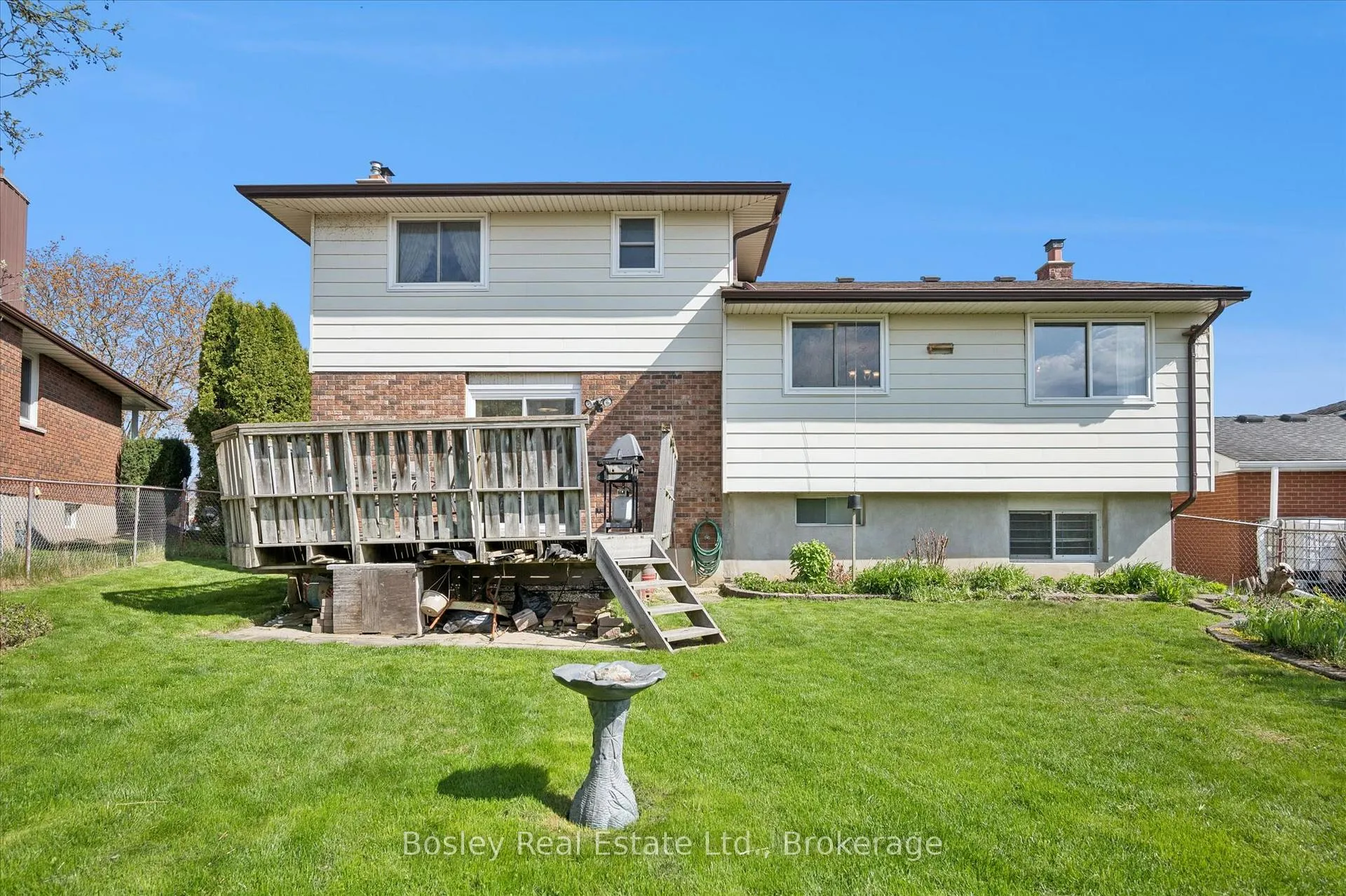 Photo 34 of 49 Ripley Crescent, Kitchener — HOMEH