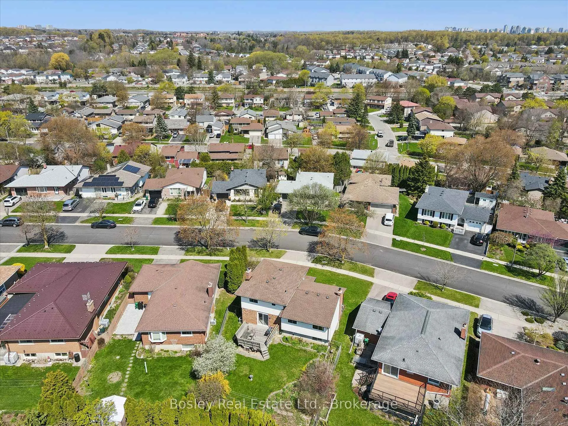 Photo 44 of 49 Ripley Crescent, Kitchener — HOMEH