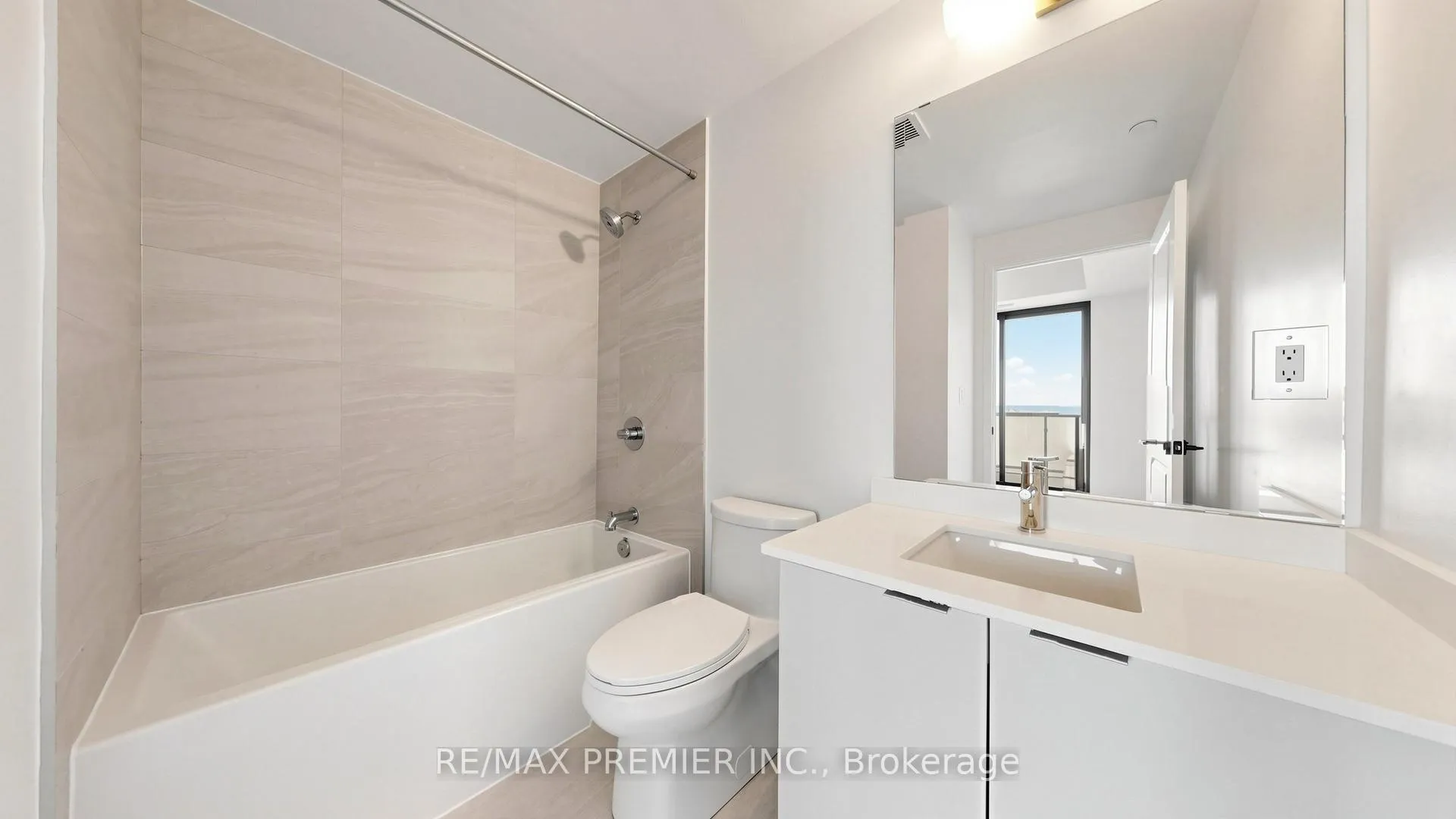 Photo 18 of Unit 1108, 2075 Lakeshore Road, Burlington, Brant — HOMEH