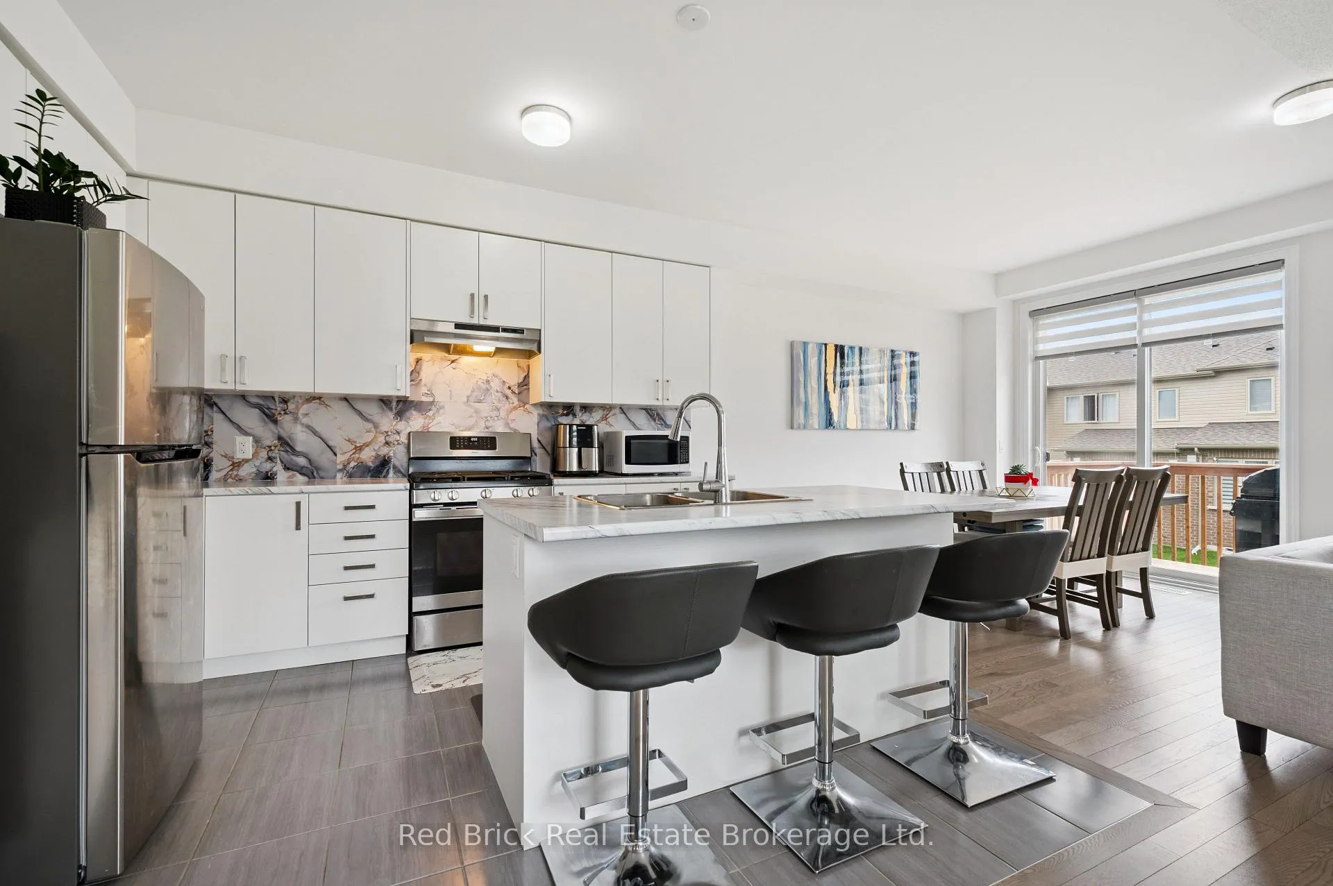 Photo 9 of 223 Farley Road W, Centre Wellington, Fergus — HOMEH