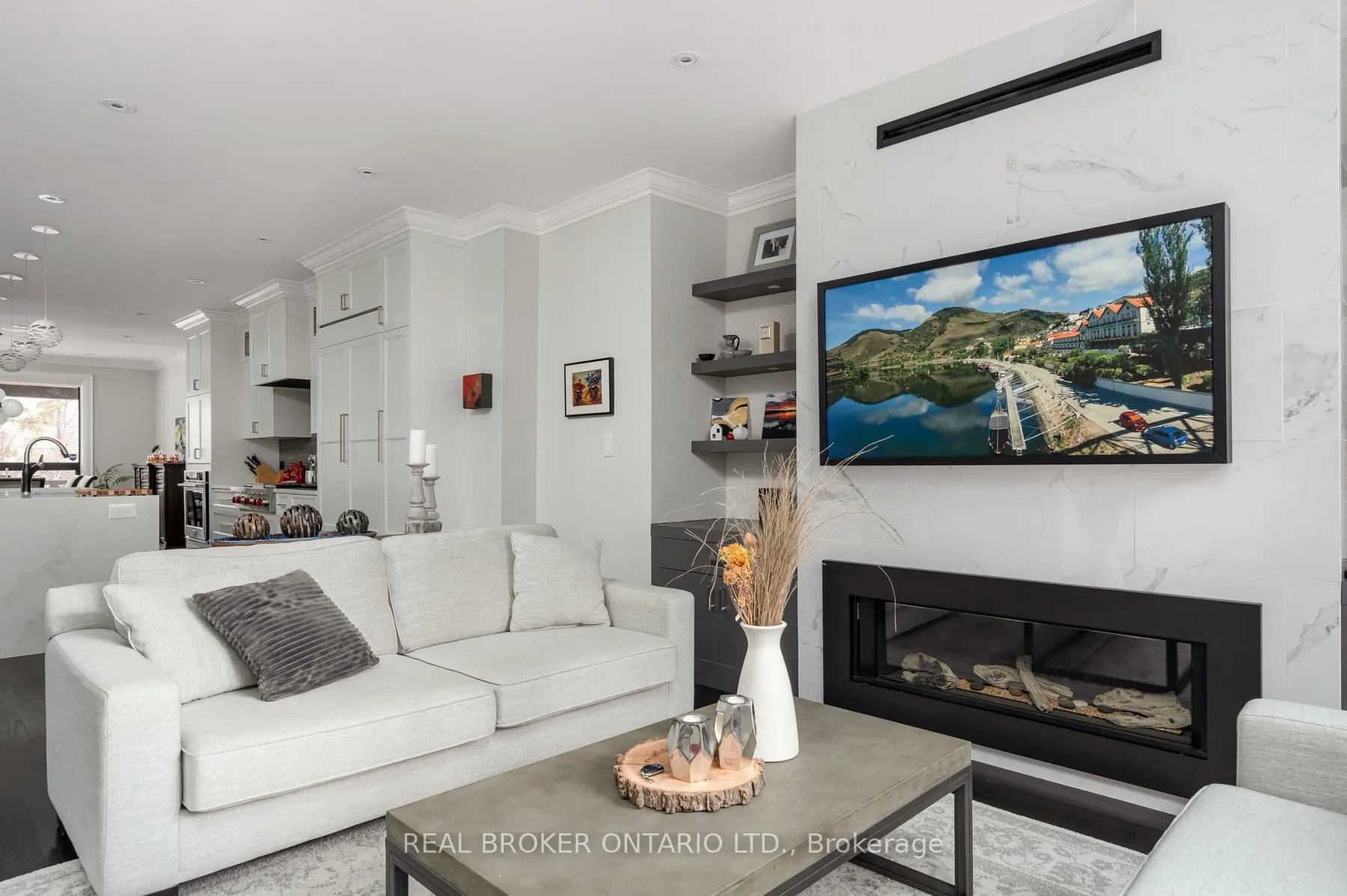 Photo 8 of 40 Brooklyn Avenue, Toronto, South Riverdale — HOMEH