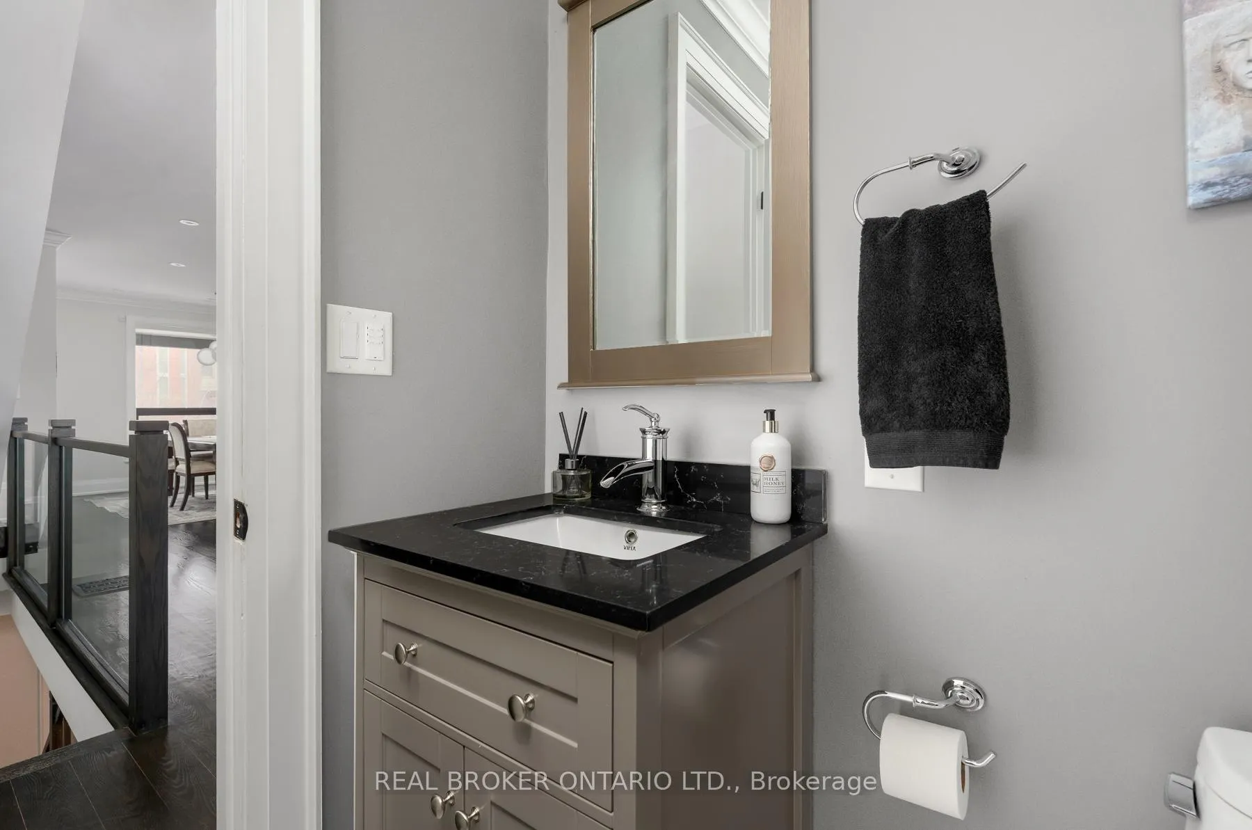 Photo 11 of 40 Brooklyn Avenue, Toronto, South Riverdale — HOMEH