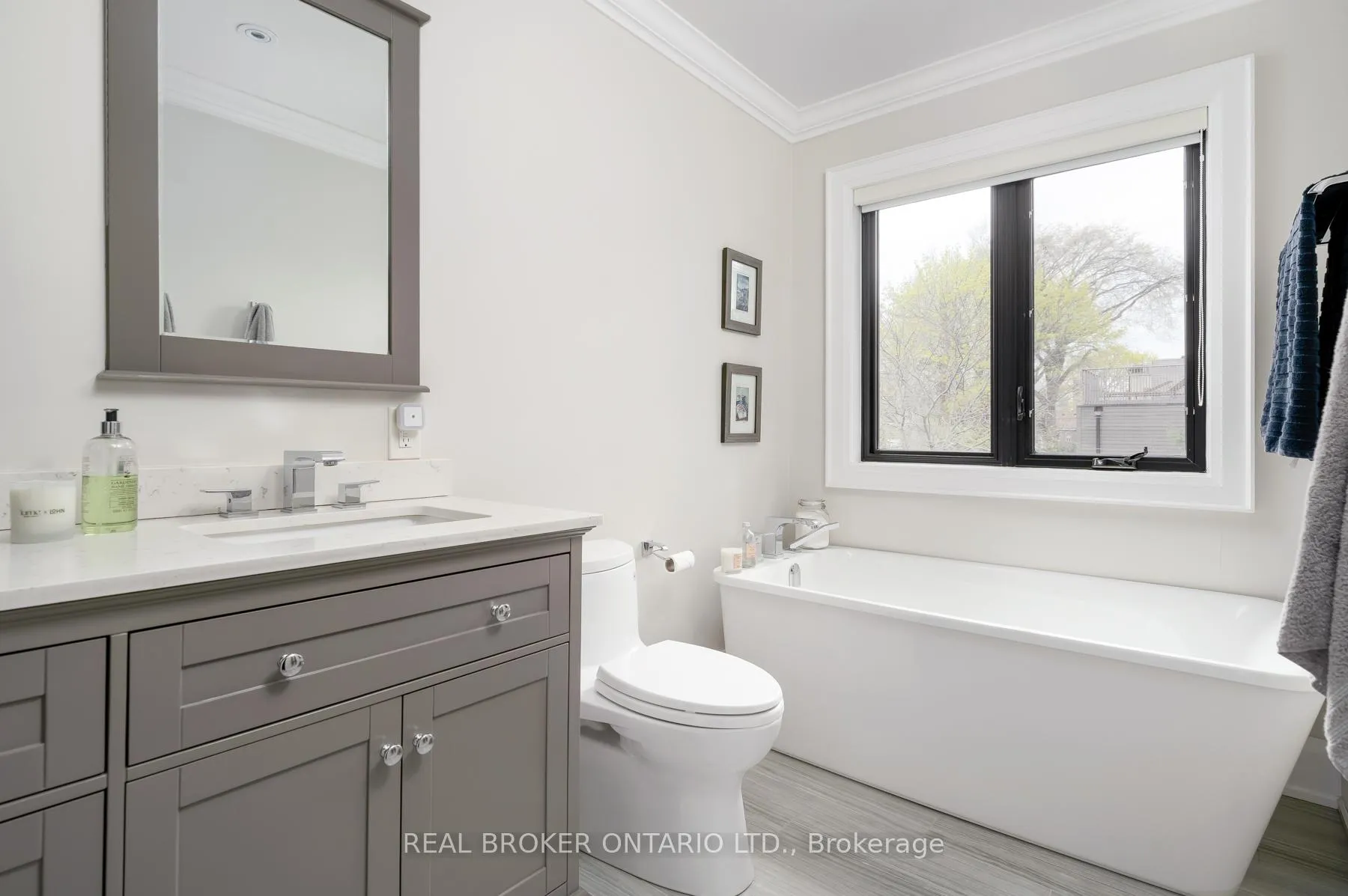 Photo 17 of 40 Brooklyn Avenue, Toronto, South Riverdale — HOMEH