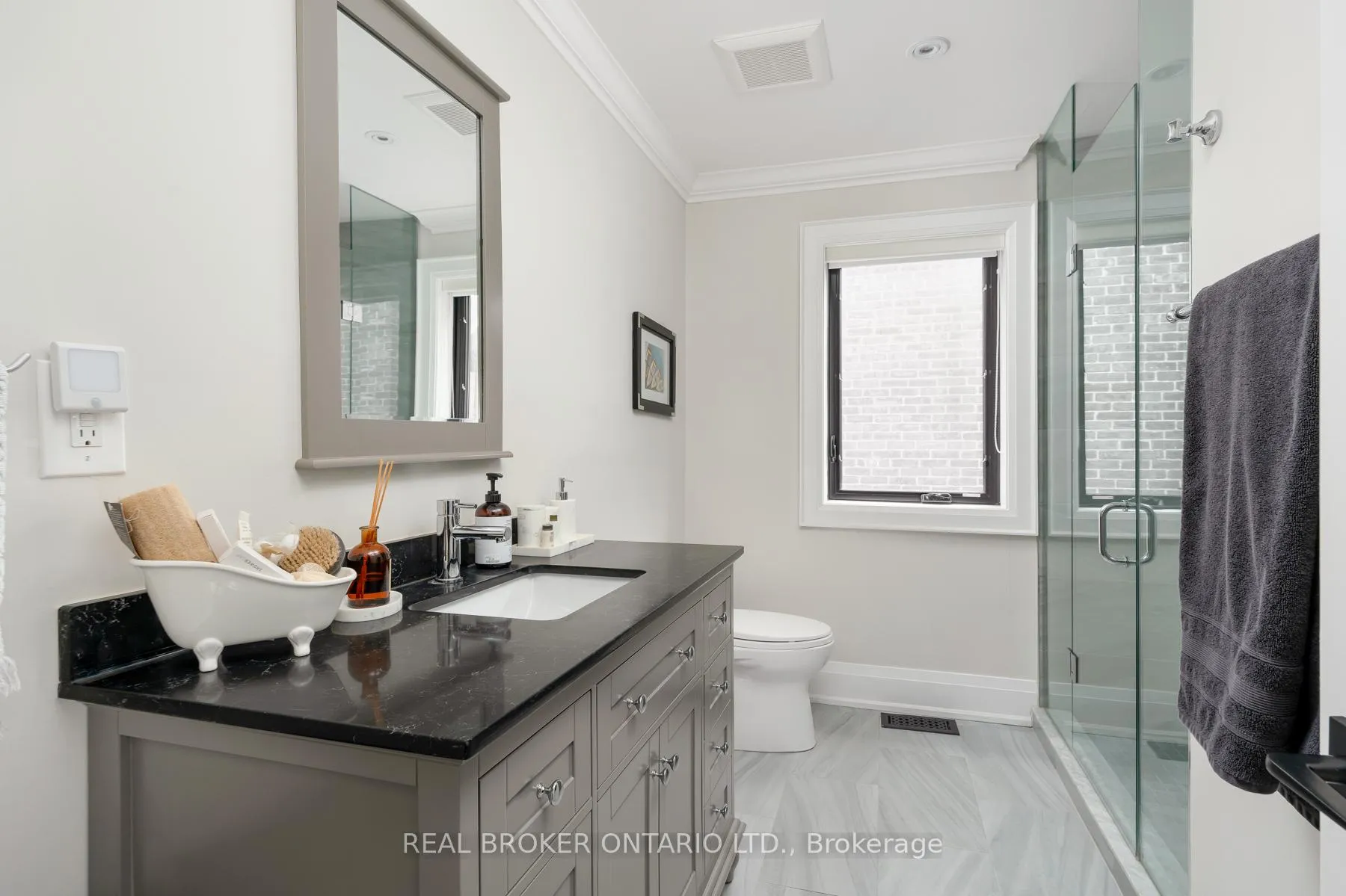 Photo 22 of 40 Brooklyn Avenue, Toronto, South Riverdale — HOMEH