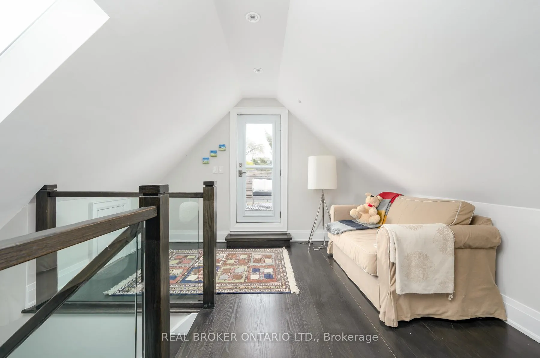 Photo 25 of 40 Brooklyn Avenue, Toronto, South Riverdale — HOMEH