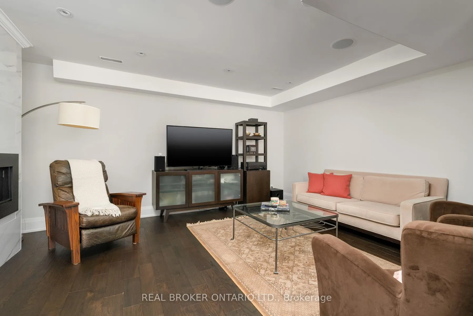 Photo 32 of 40 Brooklyn Avenue, Toronto, South Riverdale — HOMEH