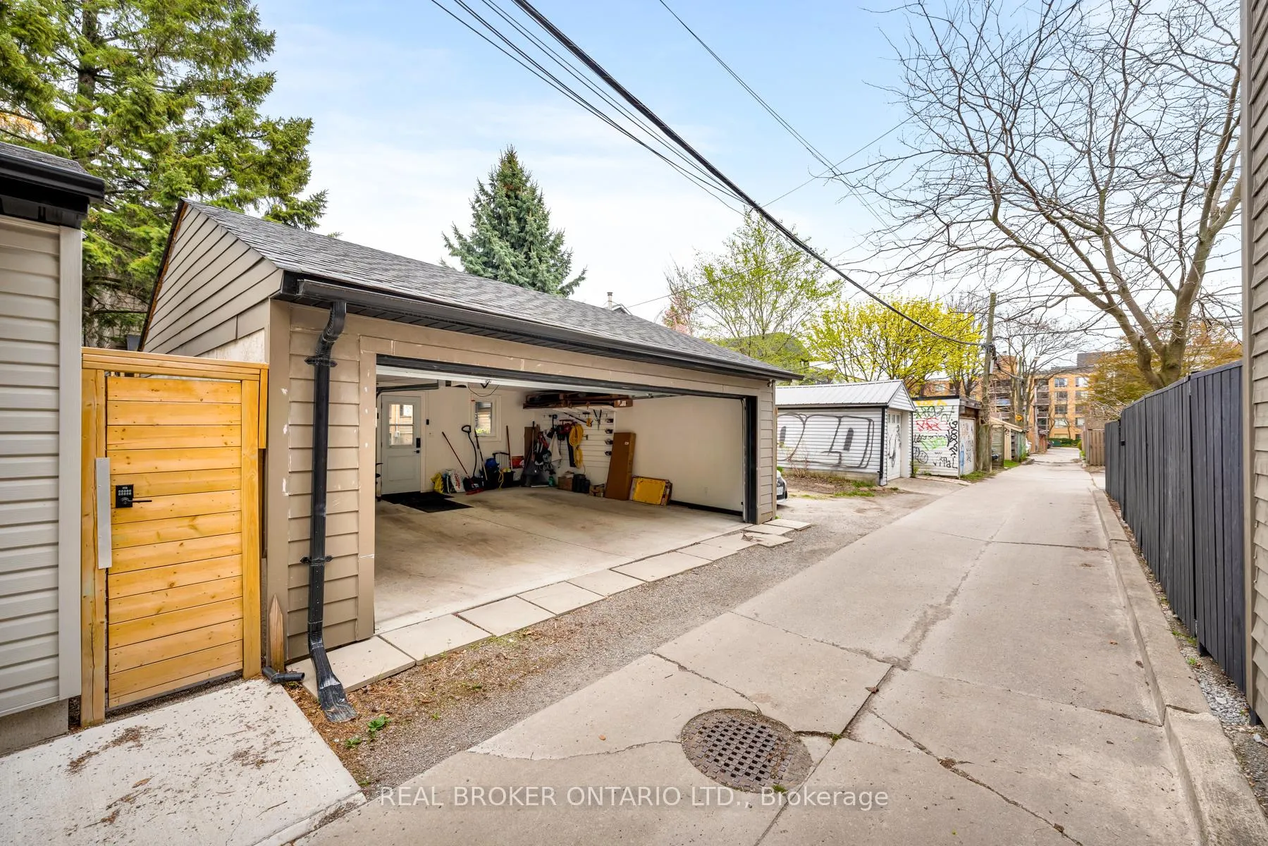 Photo 43 of 40 Brooklyn Avenue, Toronto, South Riverdale — HOMEH