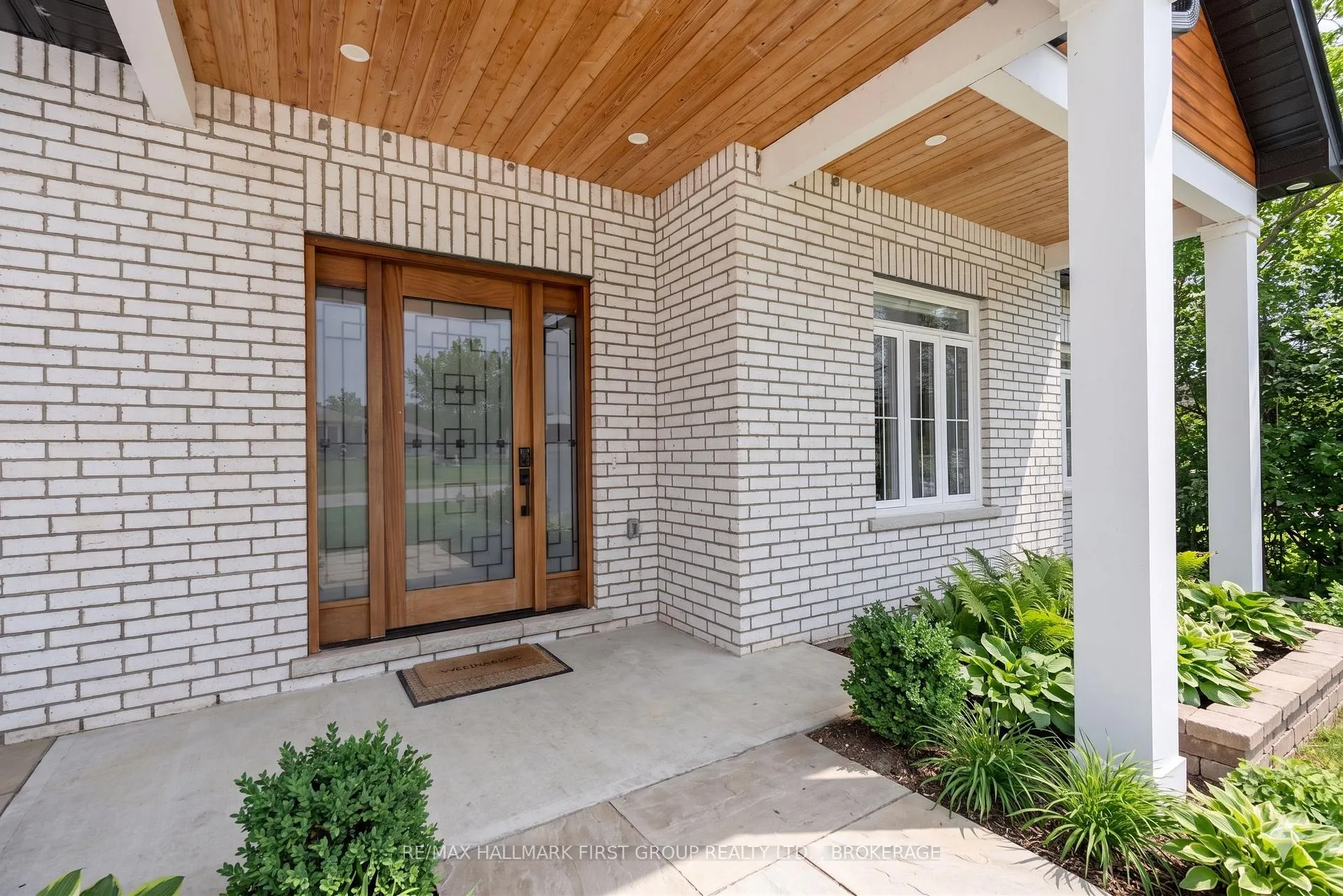 Photo 3 of 1111 Kona Crescent, Frontenac, Frontenac South — HOMEH