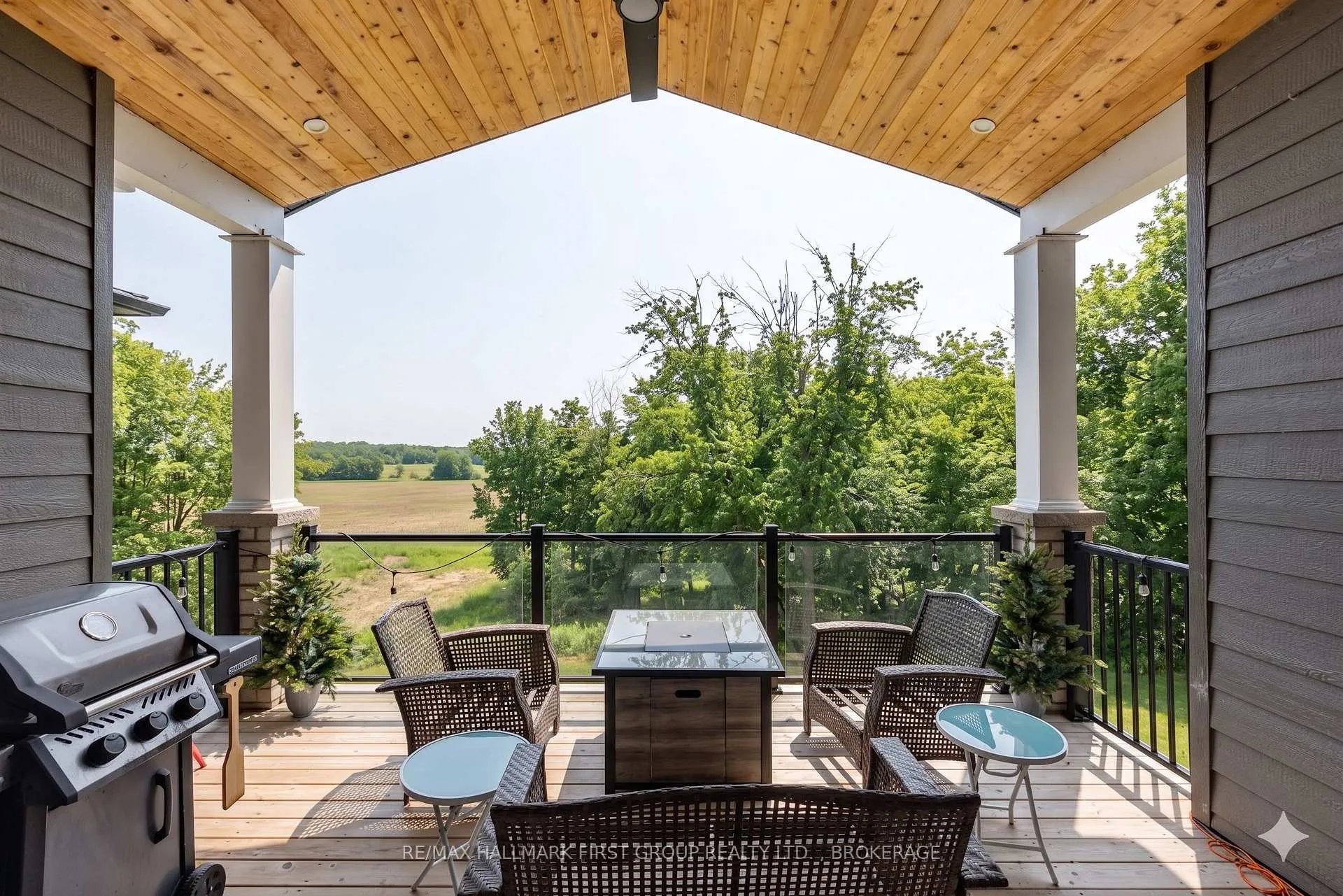 Photo 5 of 1111 Kona Crescent, Frontenac, Frontenac South — HOMEH