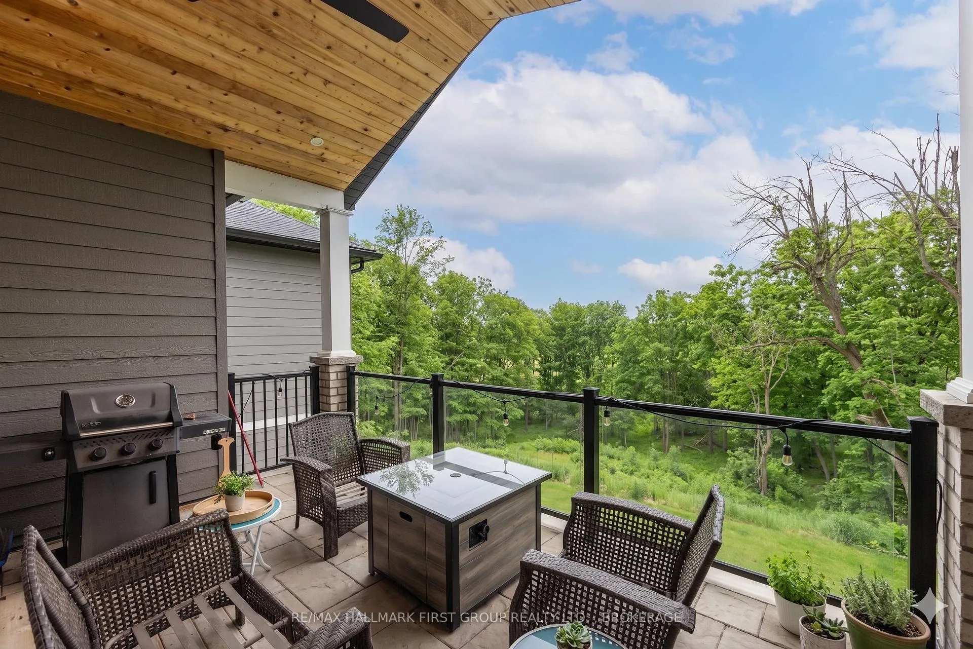 Photo 7 of 1111 Kona Crescent, Frontenac, Frontenac South — HOMEH