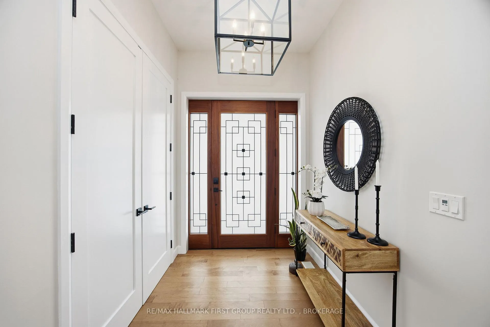 Photo 8 of 1111 Kona Crescent, Frontenac, Frontenac South — HOMEH