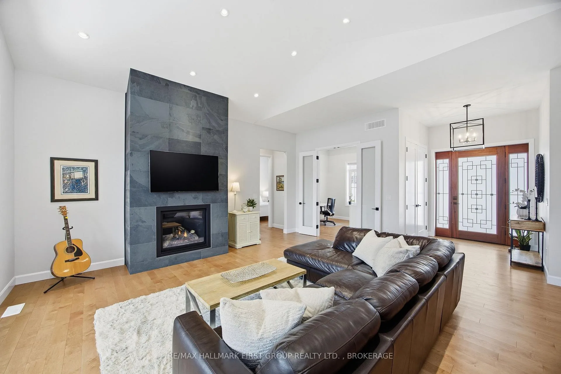Photo 11 of 1111 Kona Crescent, Frontenac, Frontenac South — HOMEH